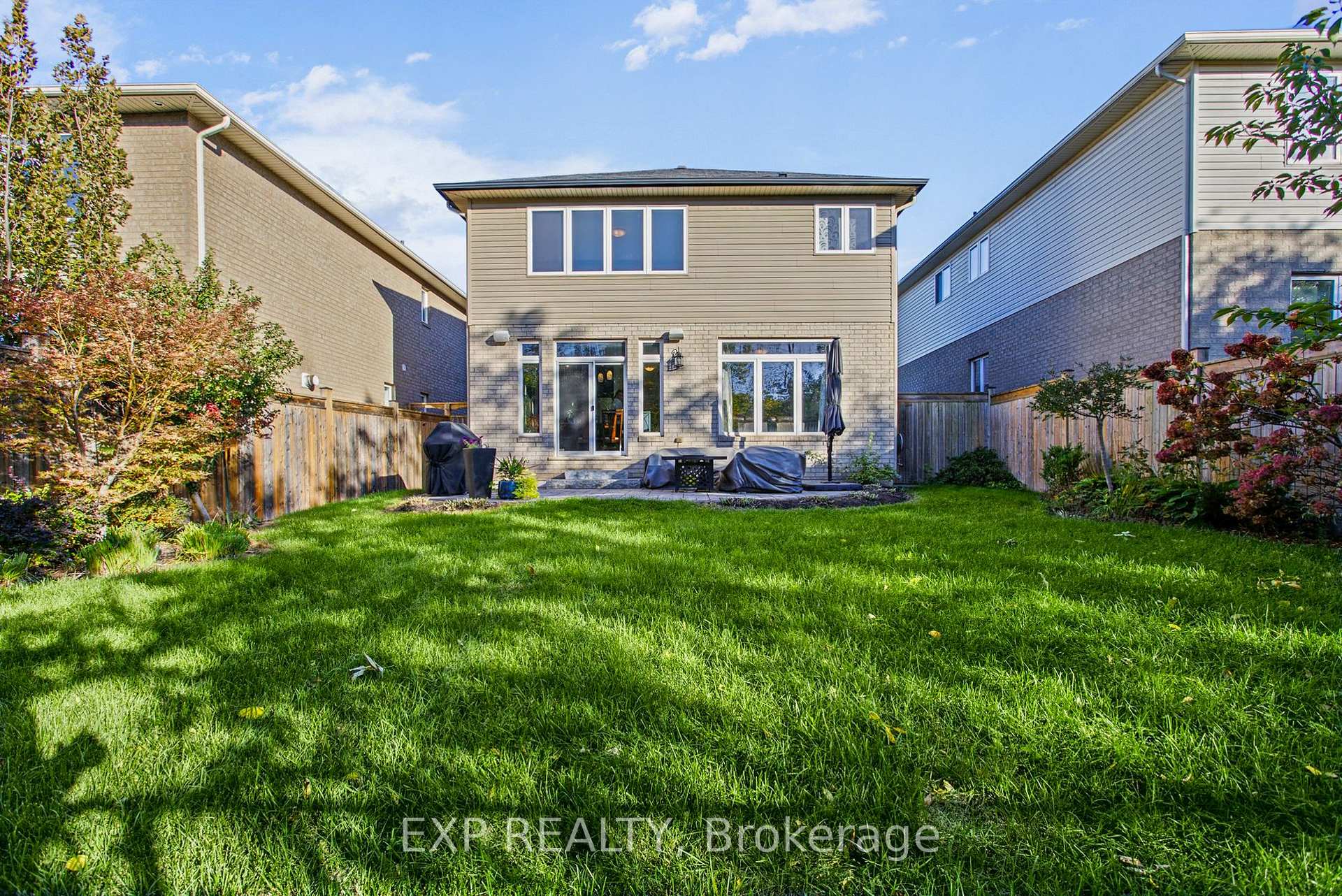 Photo 28 of 7 Lampman Drive, Grimsby, Grimsby West — HOMEH