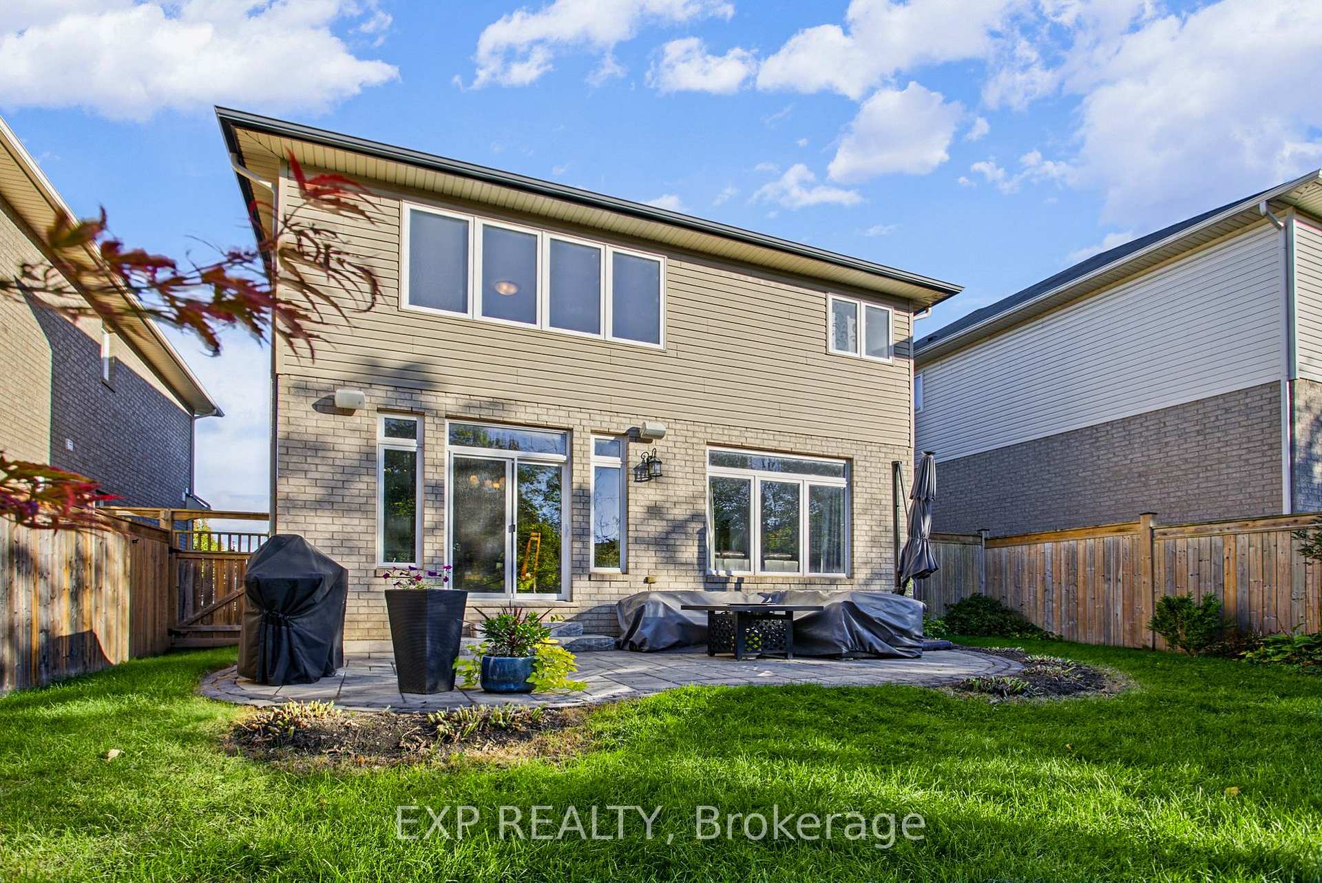 Photo 29 of 7 Lampman Drive, Grimsby, Grimsby West — HOMEH