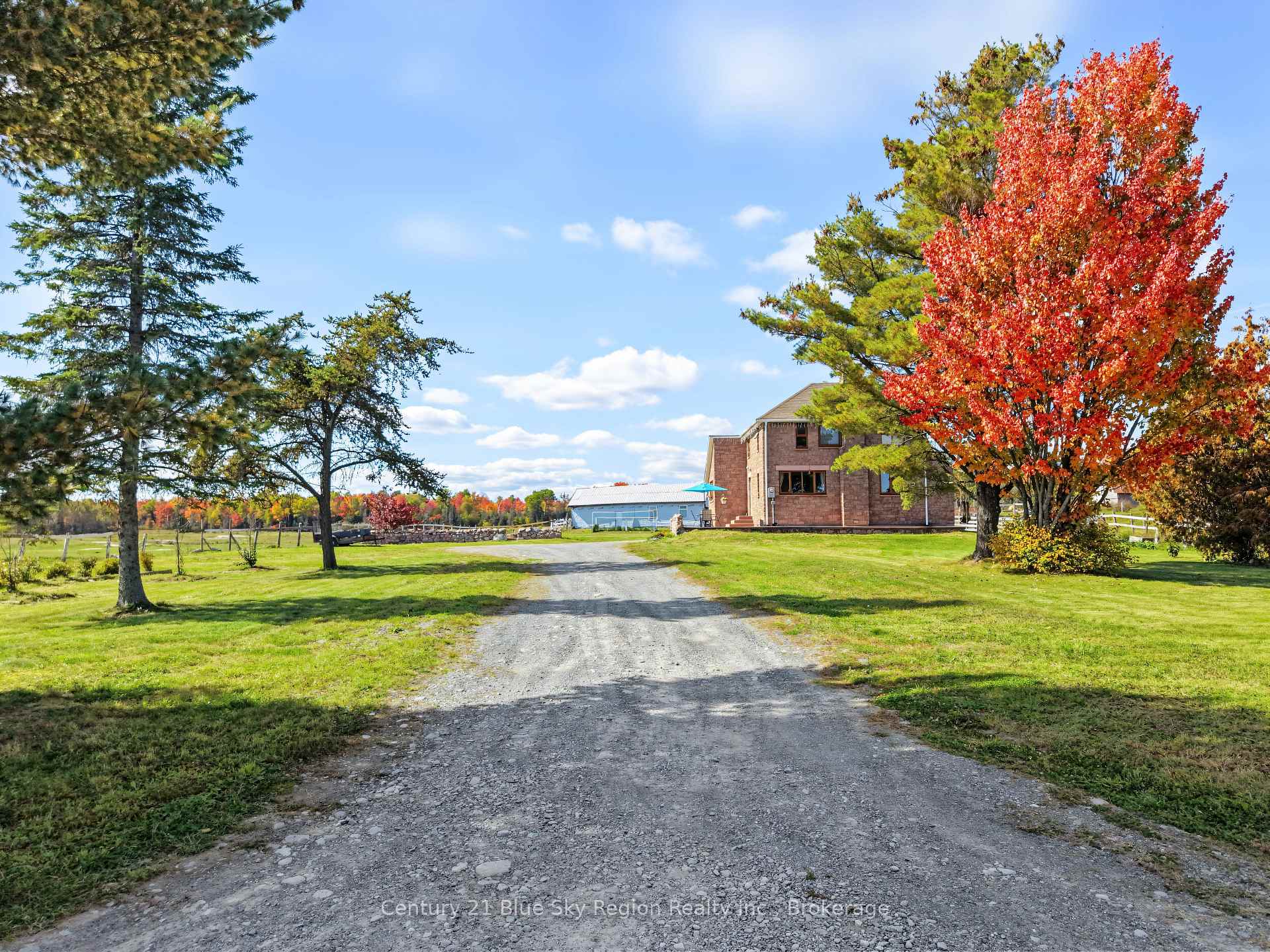 Photo 19 of 1383 Rabbit Trail Road, Markstay-Warren — HOMEH