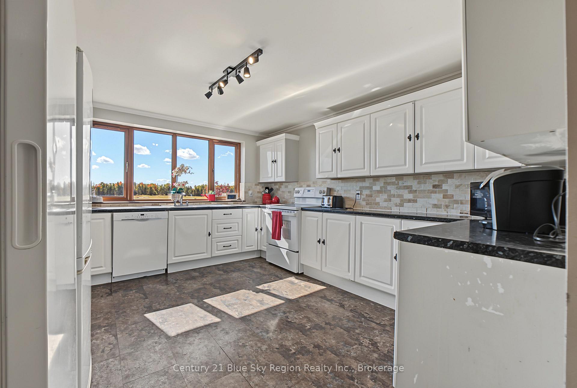 Photo 31 of 1383 Rabbit Trail Road, Markstay-Warren — HOMEH