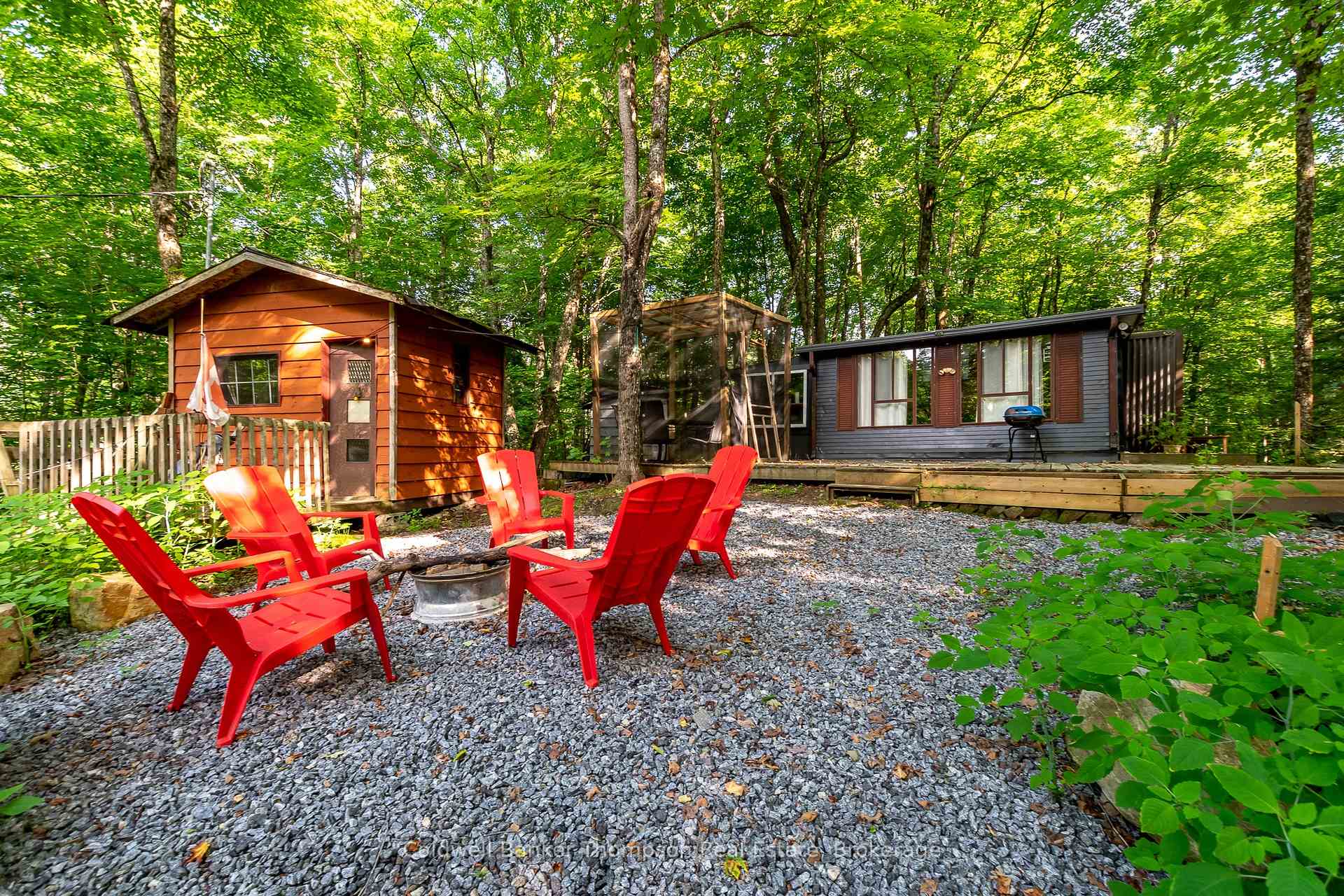 Photo 2 of 1106 Delia Road, Bracebridge, Macaulay — HOMEH