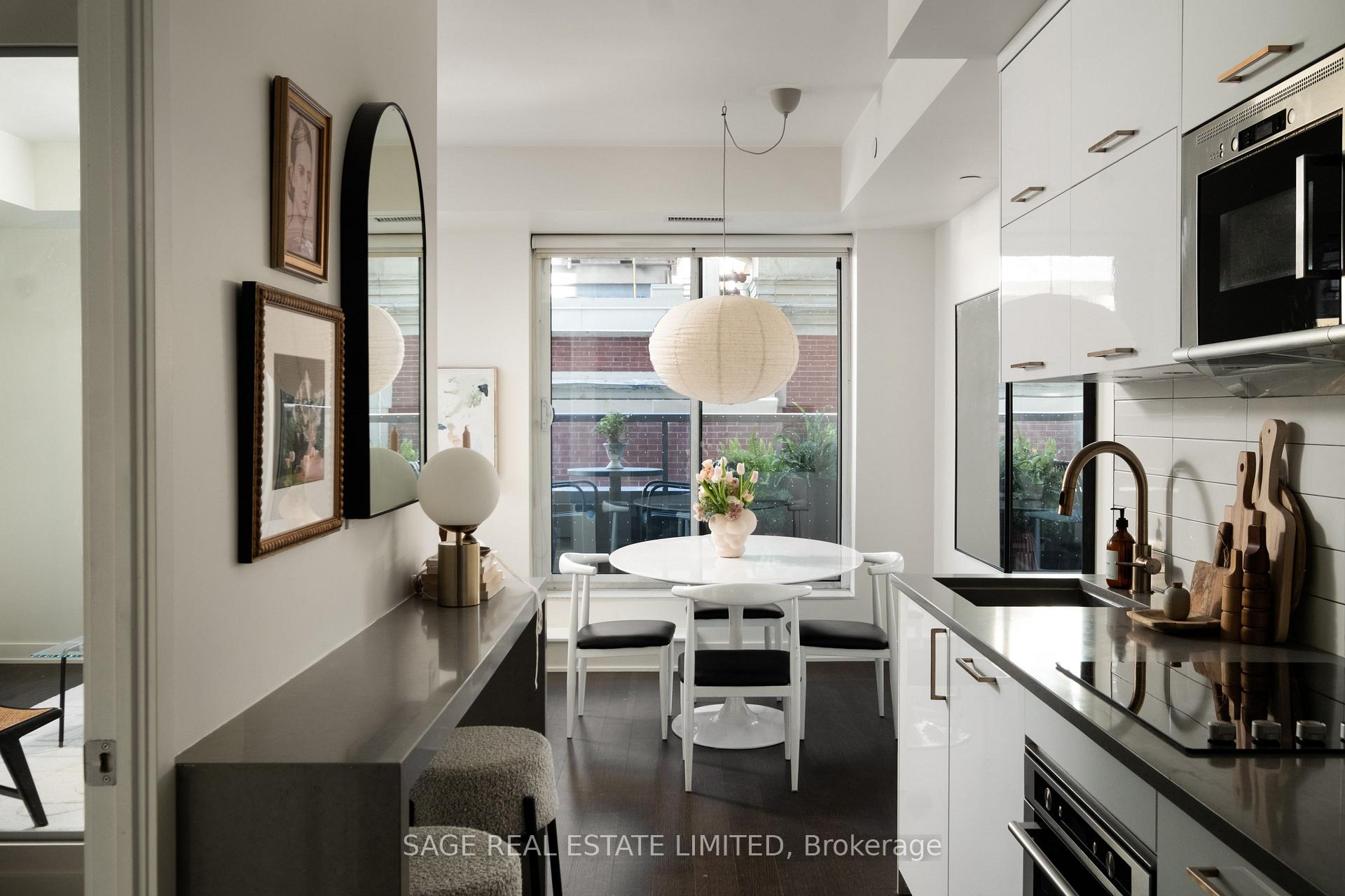 Photo 4 of Unit 204, 106 Dovercourt Road, Toronto, Trinity-Bellwoods — HOMEH