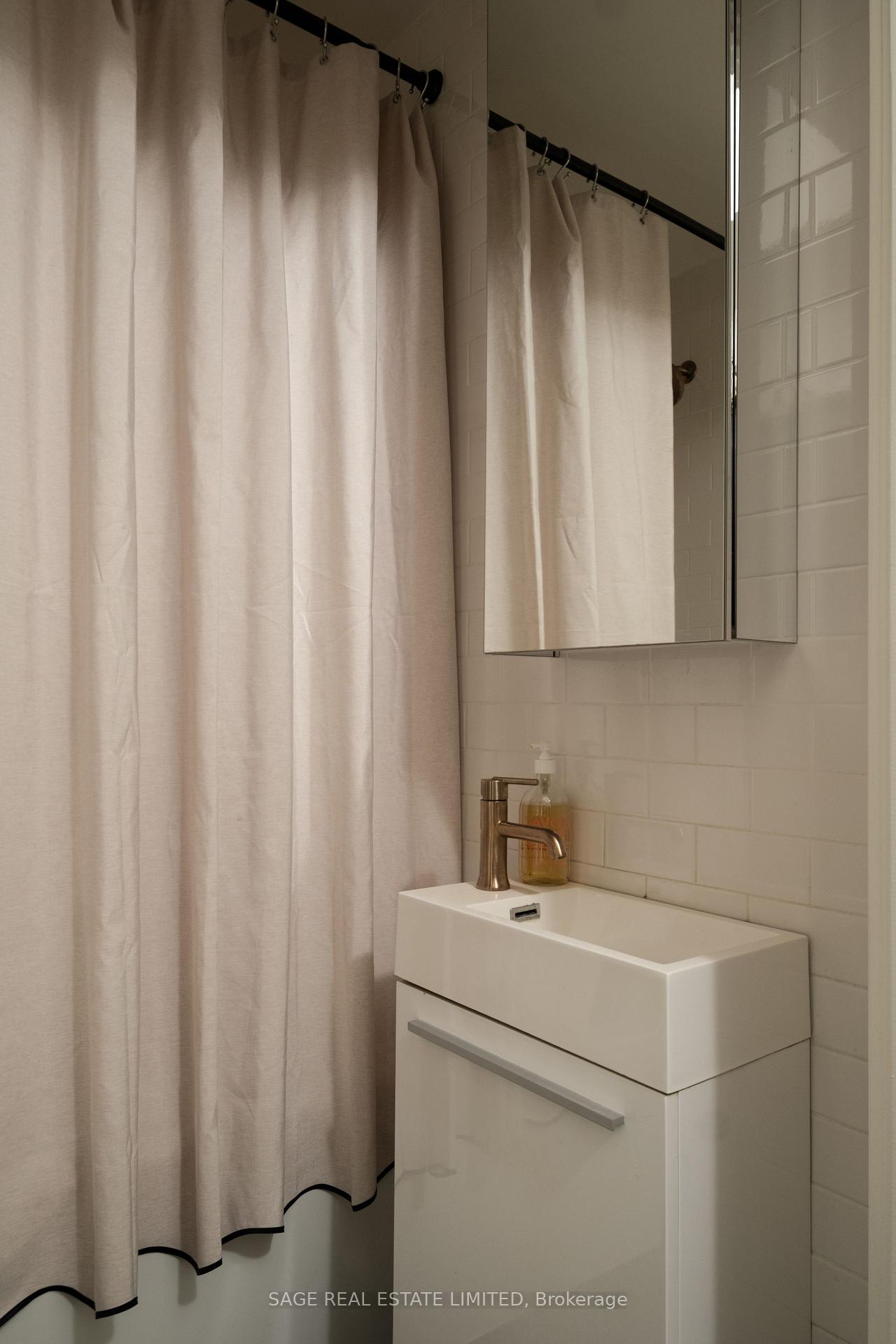 Photo 23 of Unit 204, 106 Dovercourt Road, Toronto, Trinity-Bellwoods — HOMEH