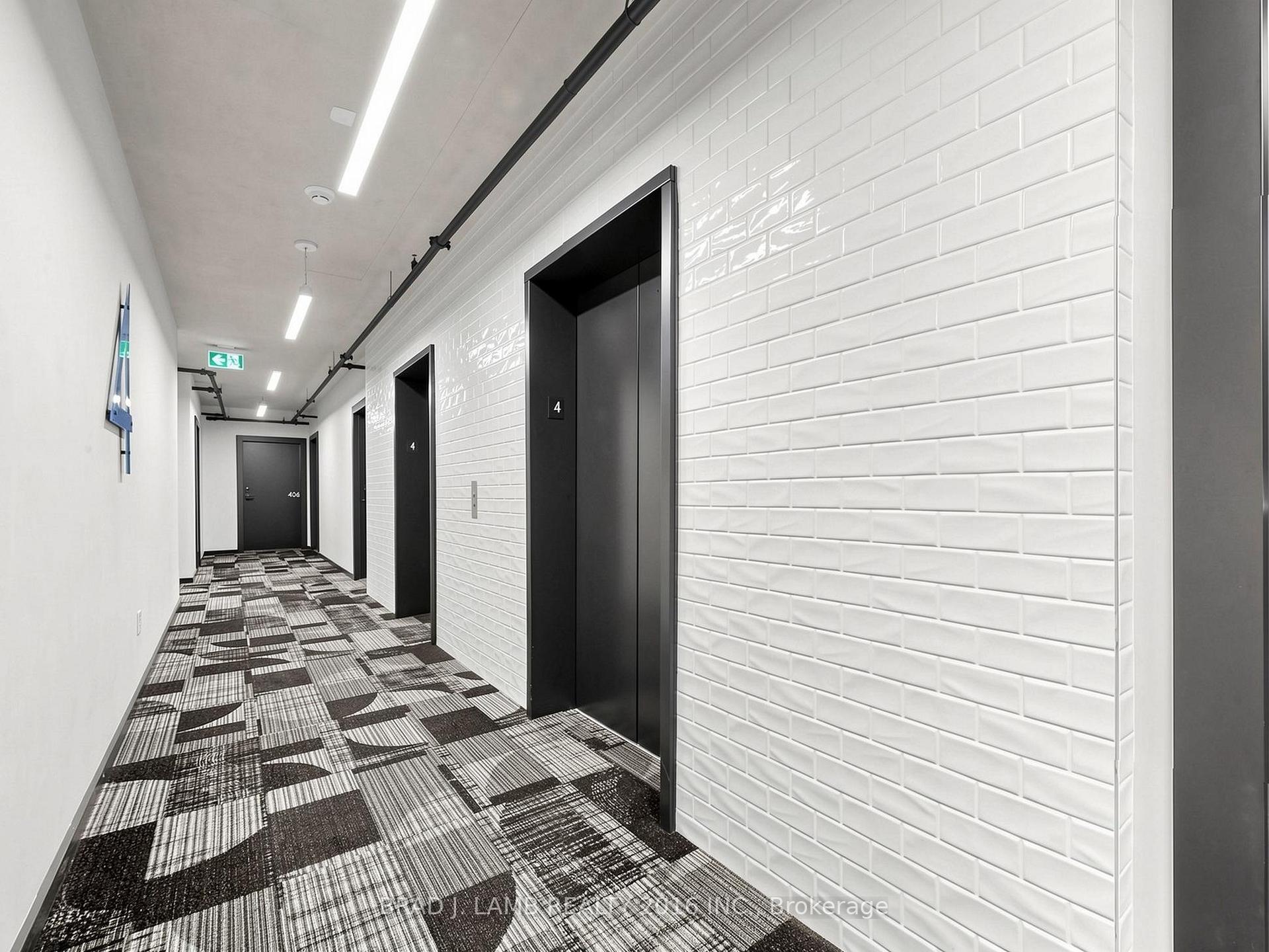 Photo 3 of Unit 404, 284 King Street E, Toronto, Moss Park — HOMEH