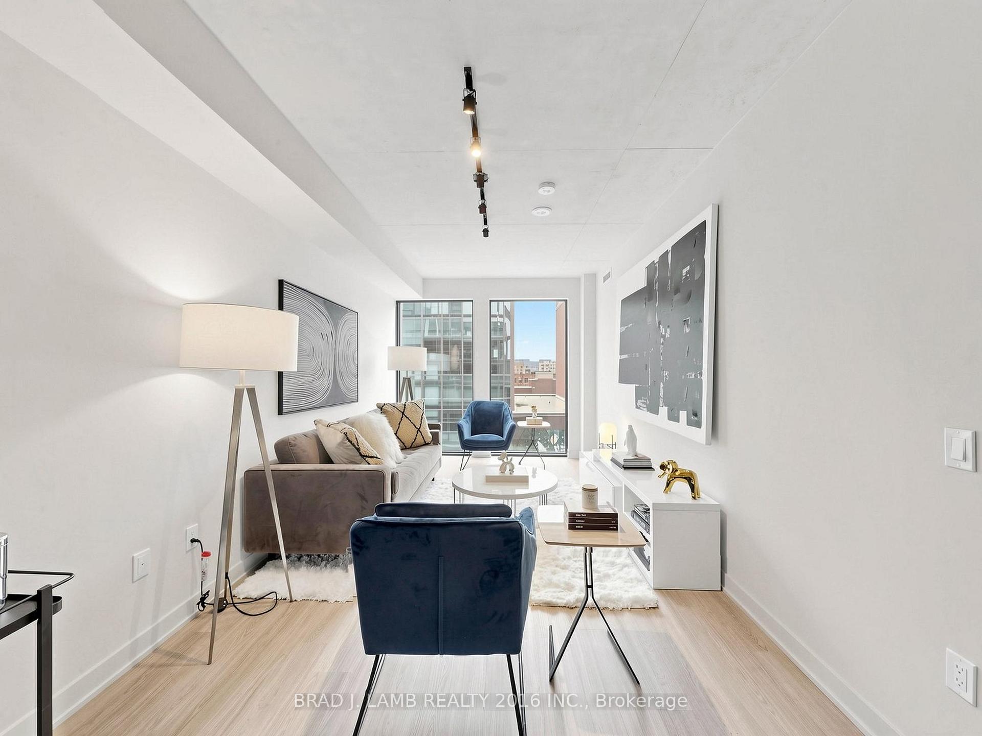 Photo 4 of Unit 404, 284 King Street E, Toronto, Moss Park — HOMEH