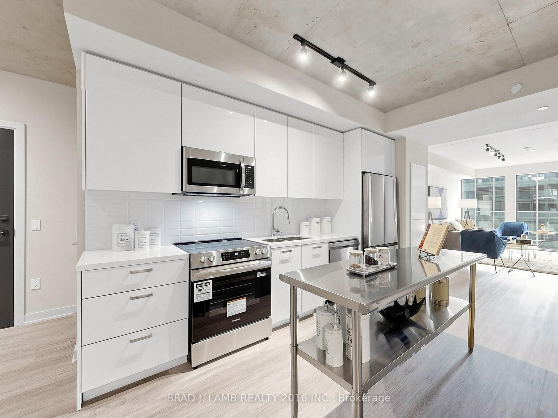 Photo 10 of Unit 404, 284 King Street E, Toronto, Moss Park — HOMEH