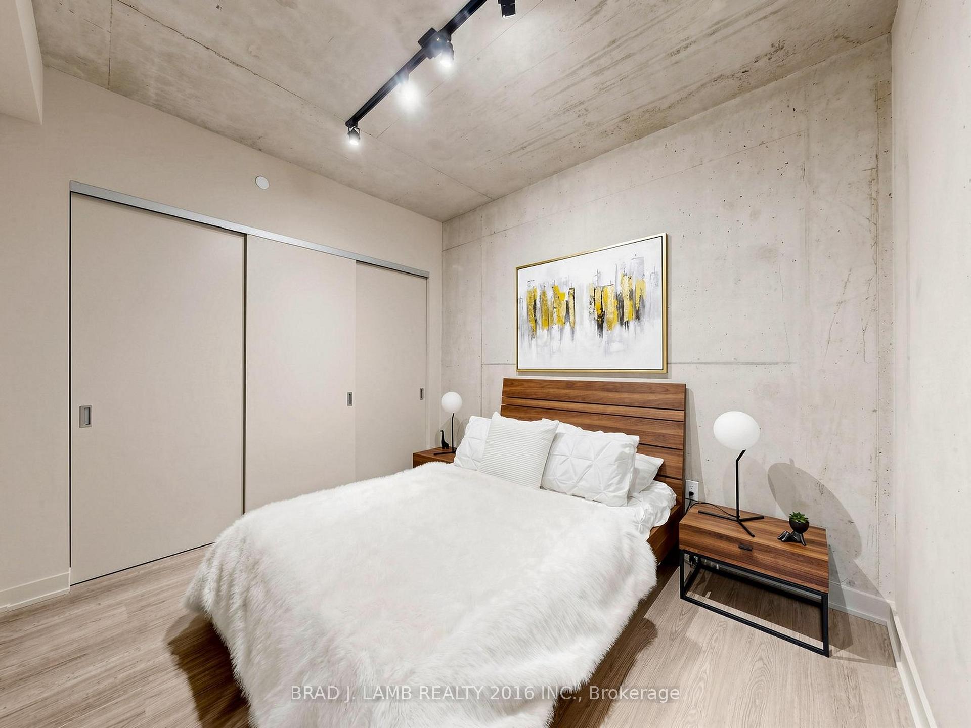 Photo 34 of Unit 404, 284 King Street E, Toronto, Moss Park — HOMEH