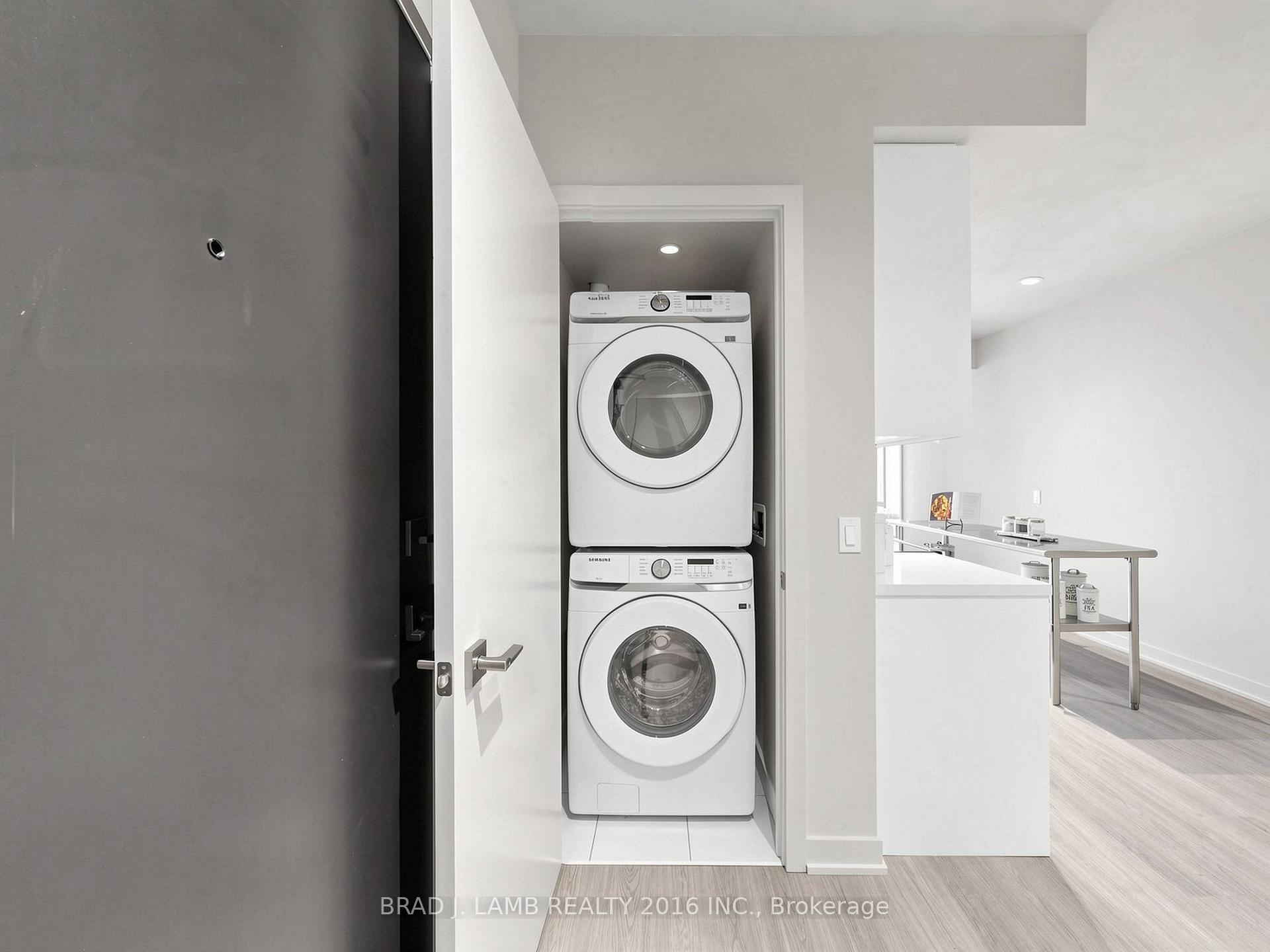 Photo 40 of Unit 404, 284 King Street E, Toronto, Moss Park — HOMEH