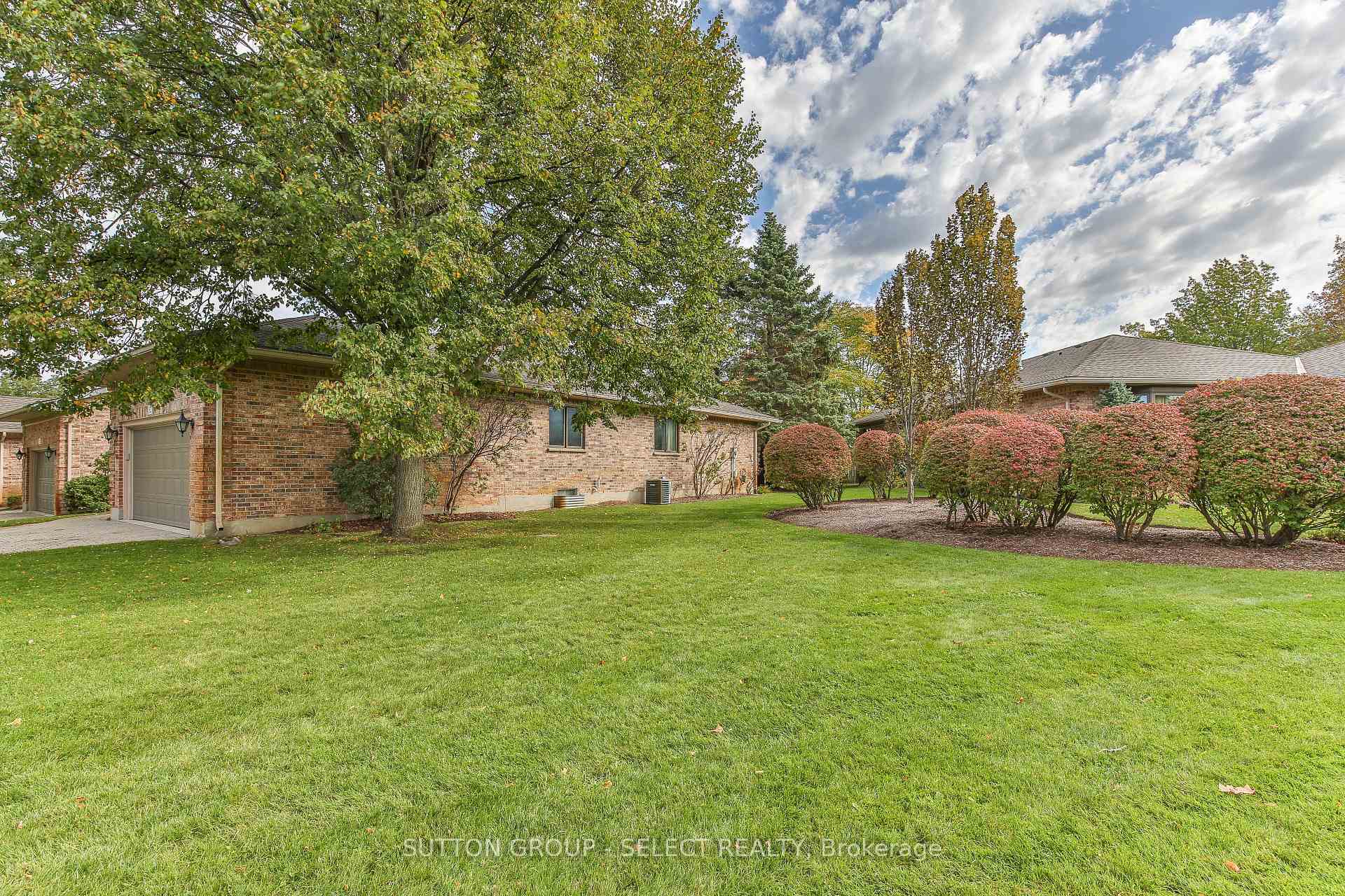 Photo 40 of Unit 32, 30 Doon Drive, London, North G — HOMEH