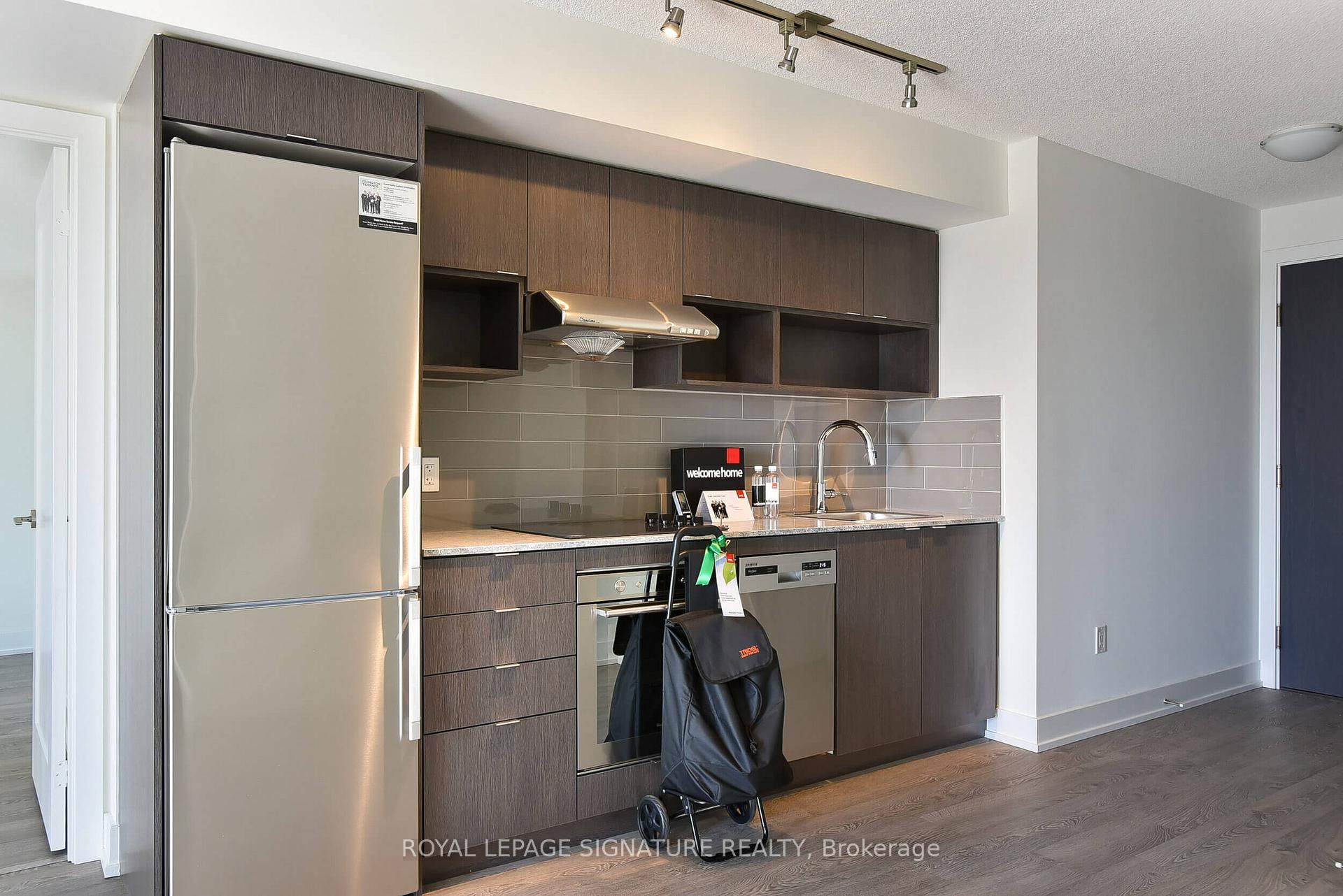 Photo 11 of Unit 1910, 7 Mabelle Avenue, Etobicoke, Islington-City Centre West — HOMEH