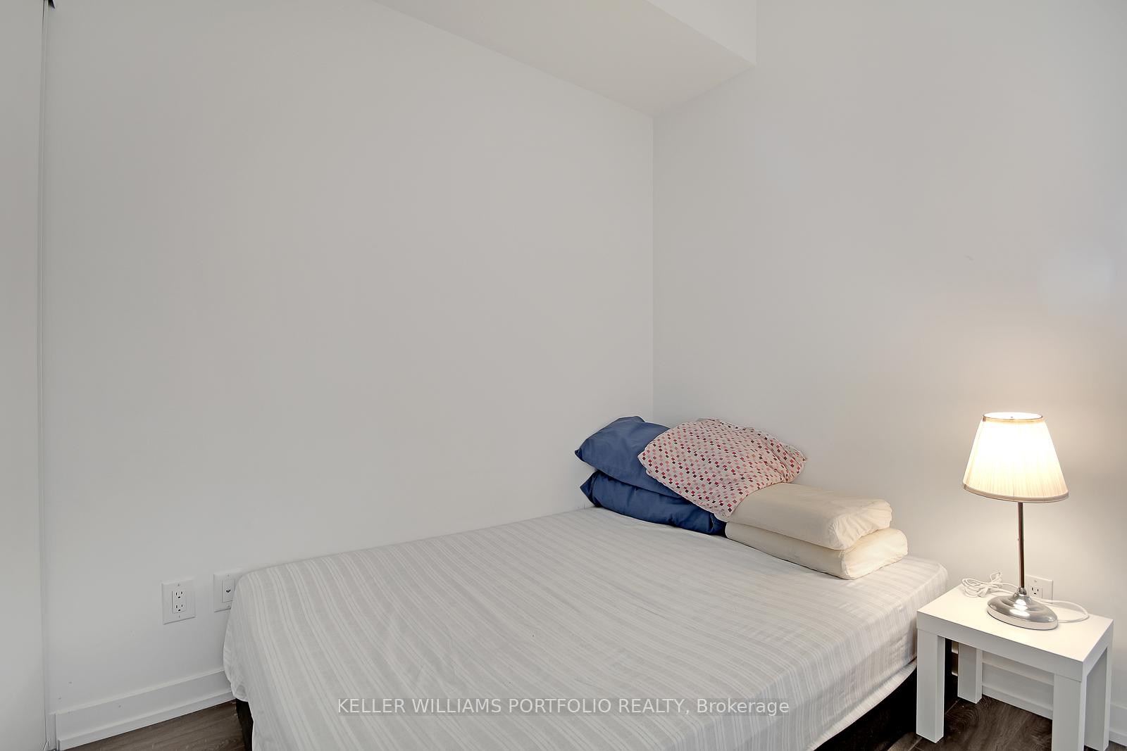 Photo 4 of Unit 618, 20 Edward Street, Toronto, Bay Street Corridor — HOMEH