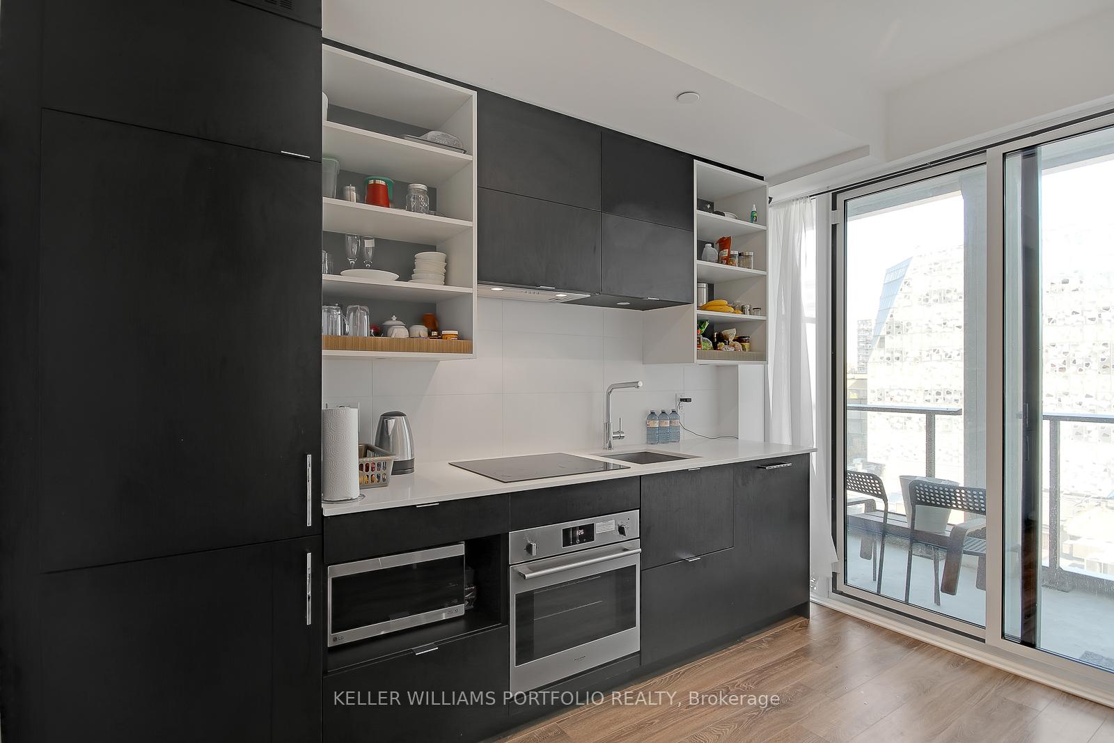 Photo 10 of Unit 618, 20 Edward Street, Toronto, Bay Street Corridor — HOMEH