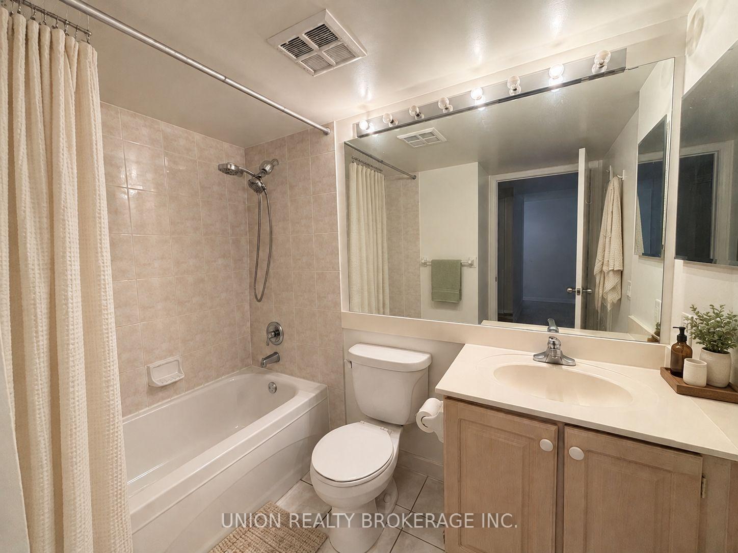 Photo 18 of Unit 2315, 153 Beecroft Road, North York, Willowdale West — HOMEH