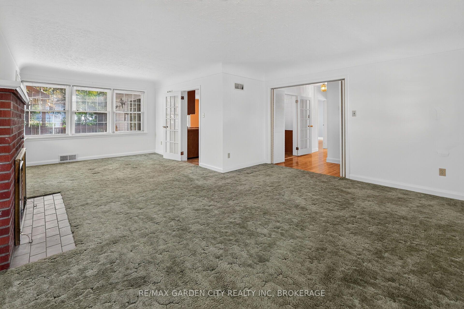 Photo 8 of 1571 Pelham Street, Pelham, Fonthill — HOMEH