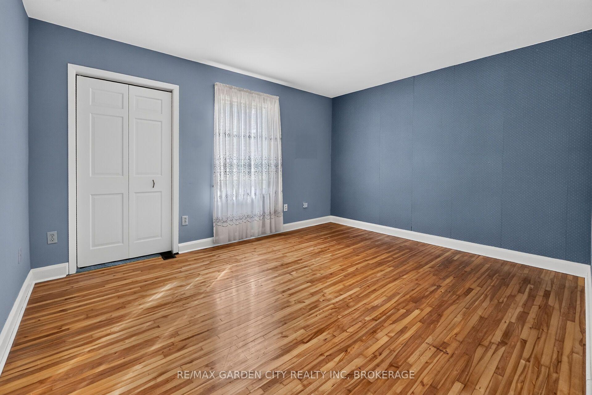 Photo 17 of 1571 Pelham Street, Pelham, Fonthill — HOMEH