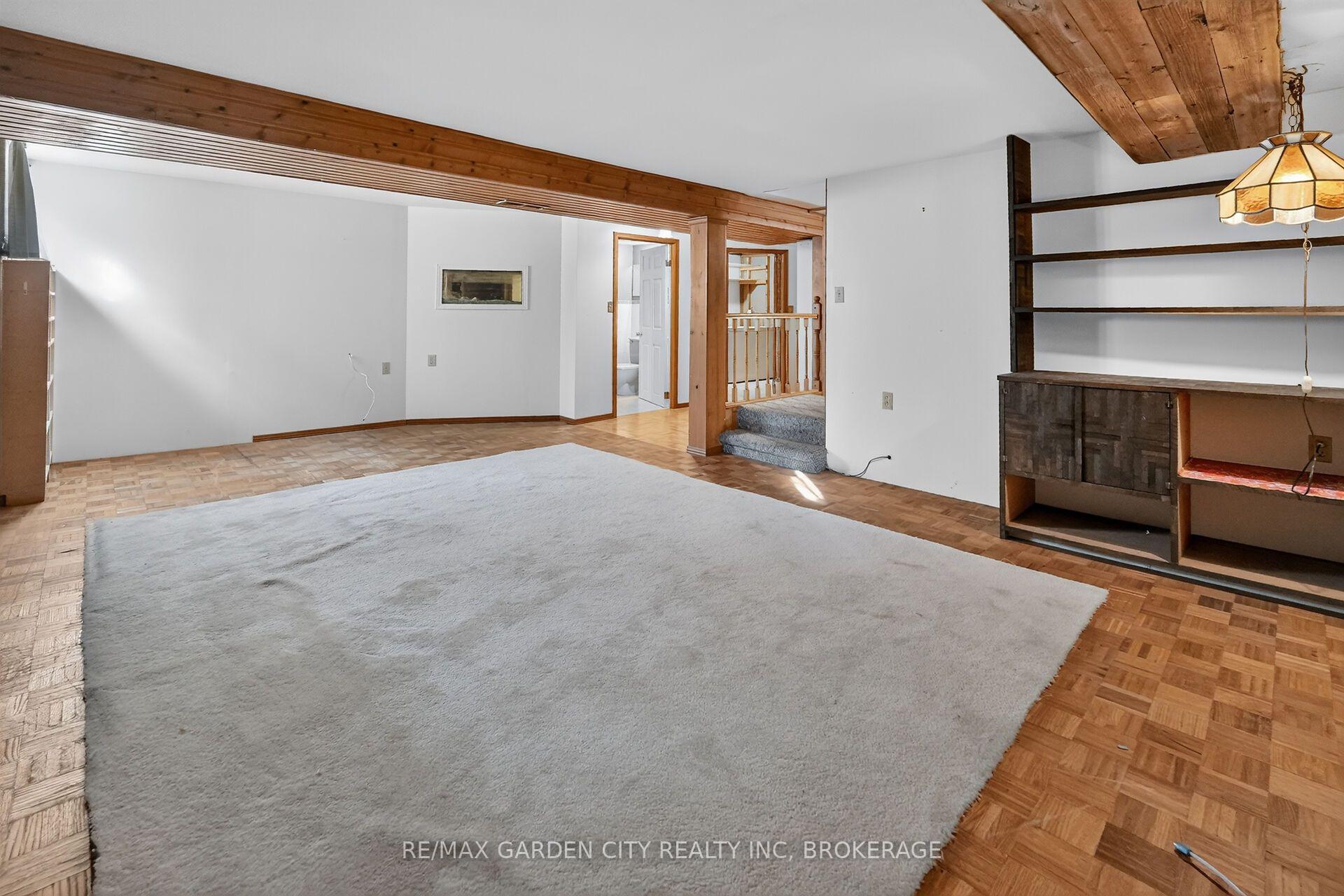 Photo 23 of 1571 Pelham Street, Pelham, Fonthill — HOMEH
