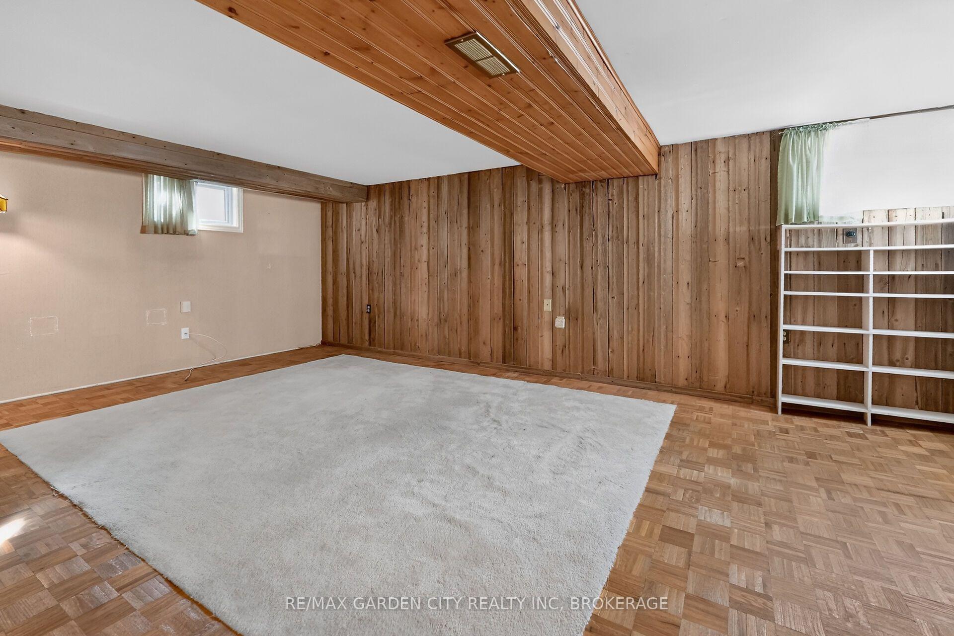 Photo 24 of 1571 Pelham Street, Pelham, Fonthill — HOMEH