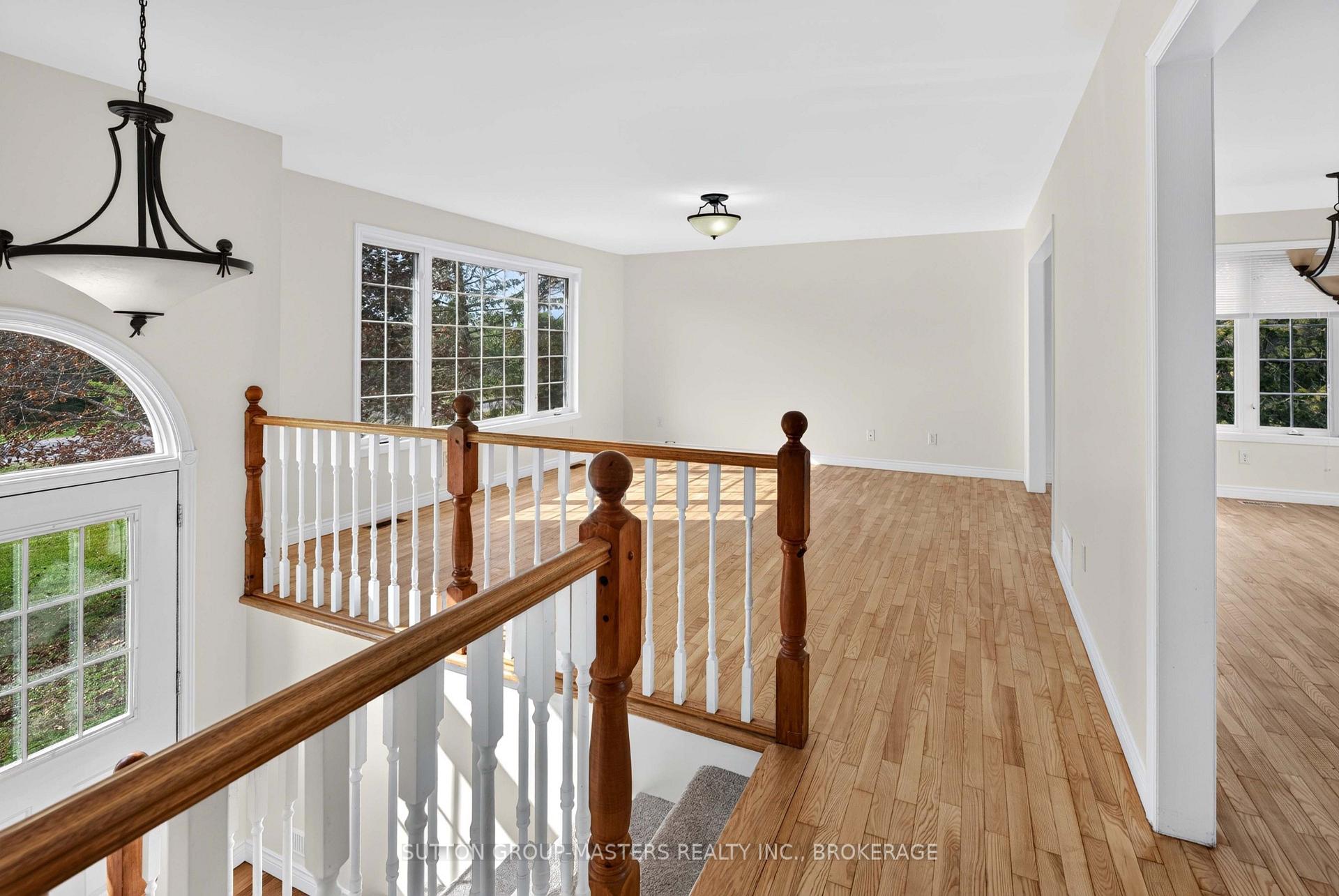 Photo 6 of 3026 Burbrook Road, Kingston, City North of 401 — HOMEH
