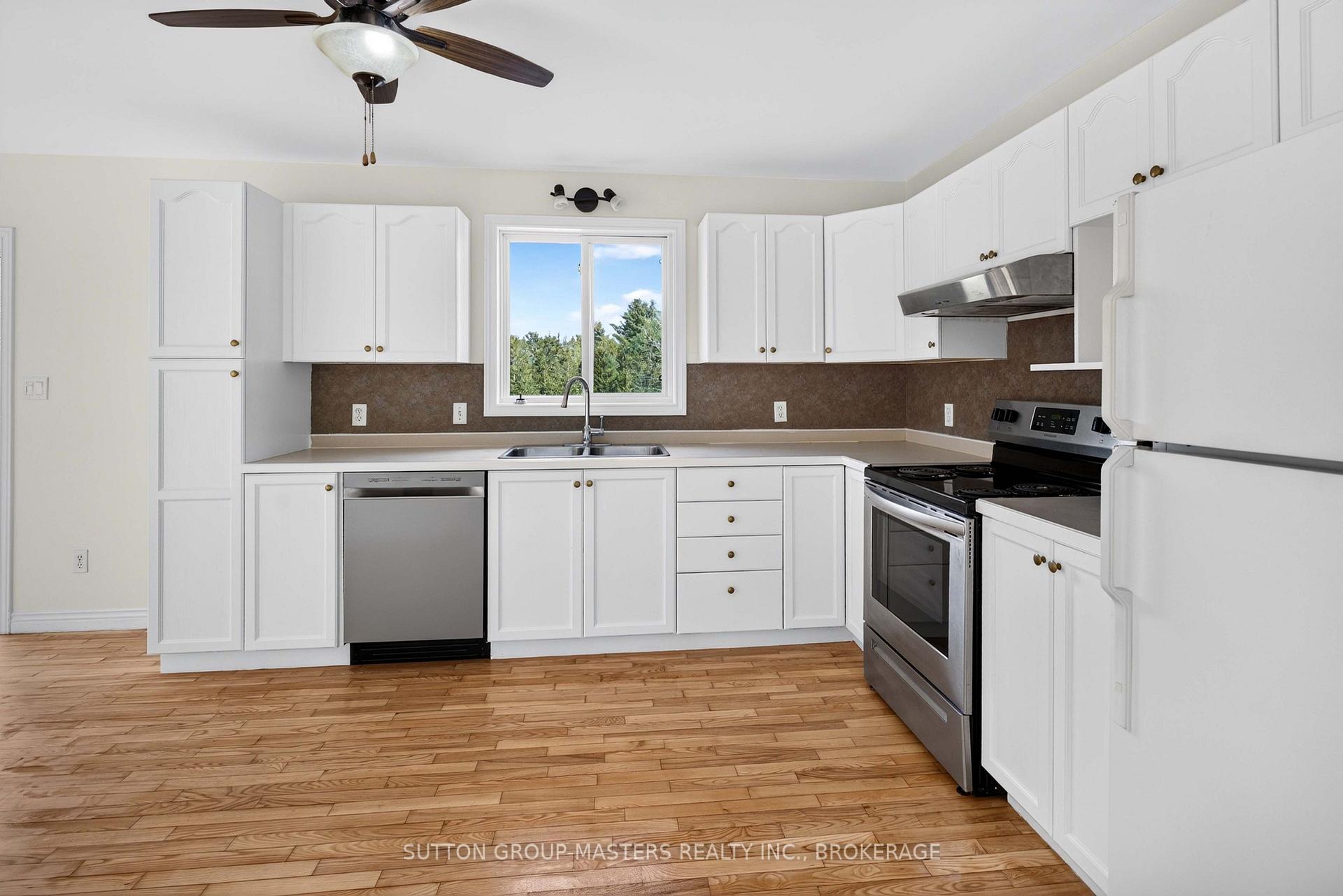 Photo 7 of 3026 Burbrook Road, Kingston, City North of 401 — HOMEH