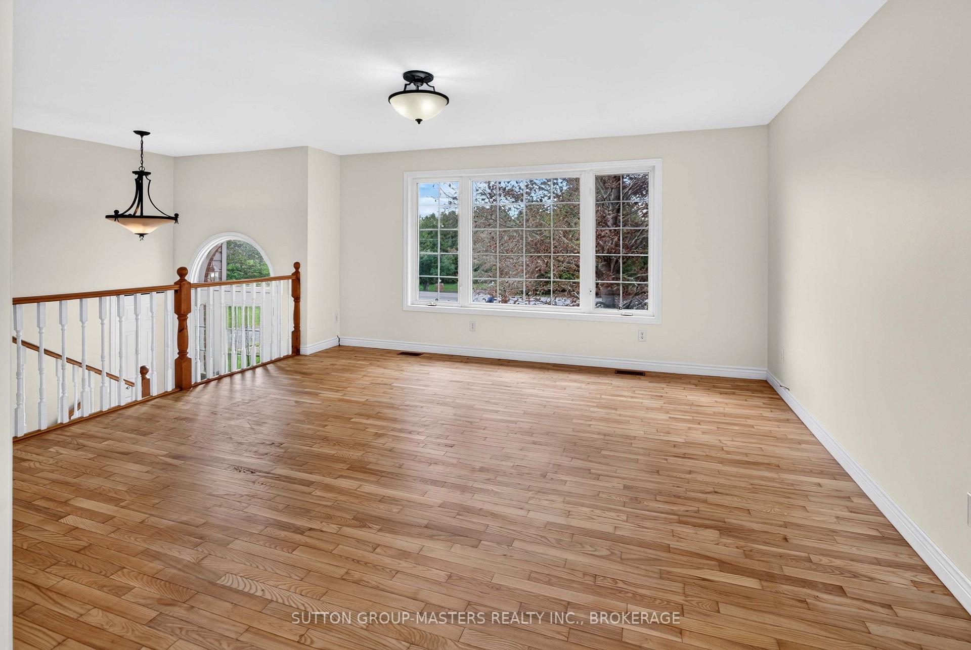 Photo 12 of 3026 Burbrook Road, Kingston, City North of 401 — HOMEH