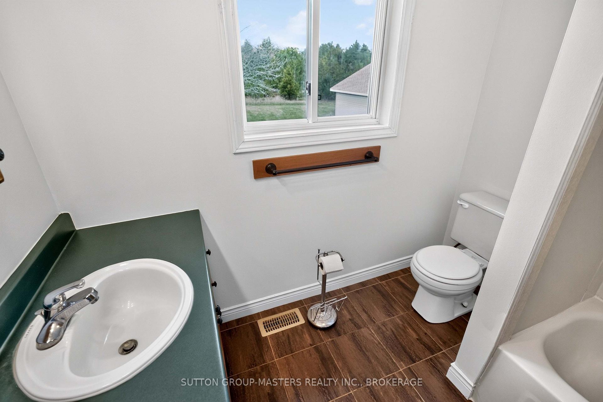 Photo 19 of 3026 Burbrook Road, Kingston, City North of 401 — HOMEH