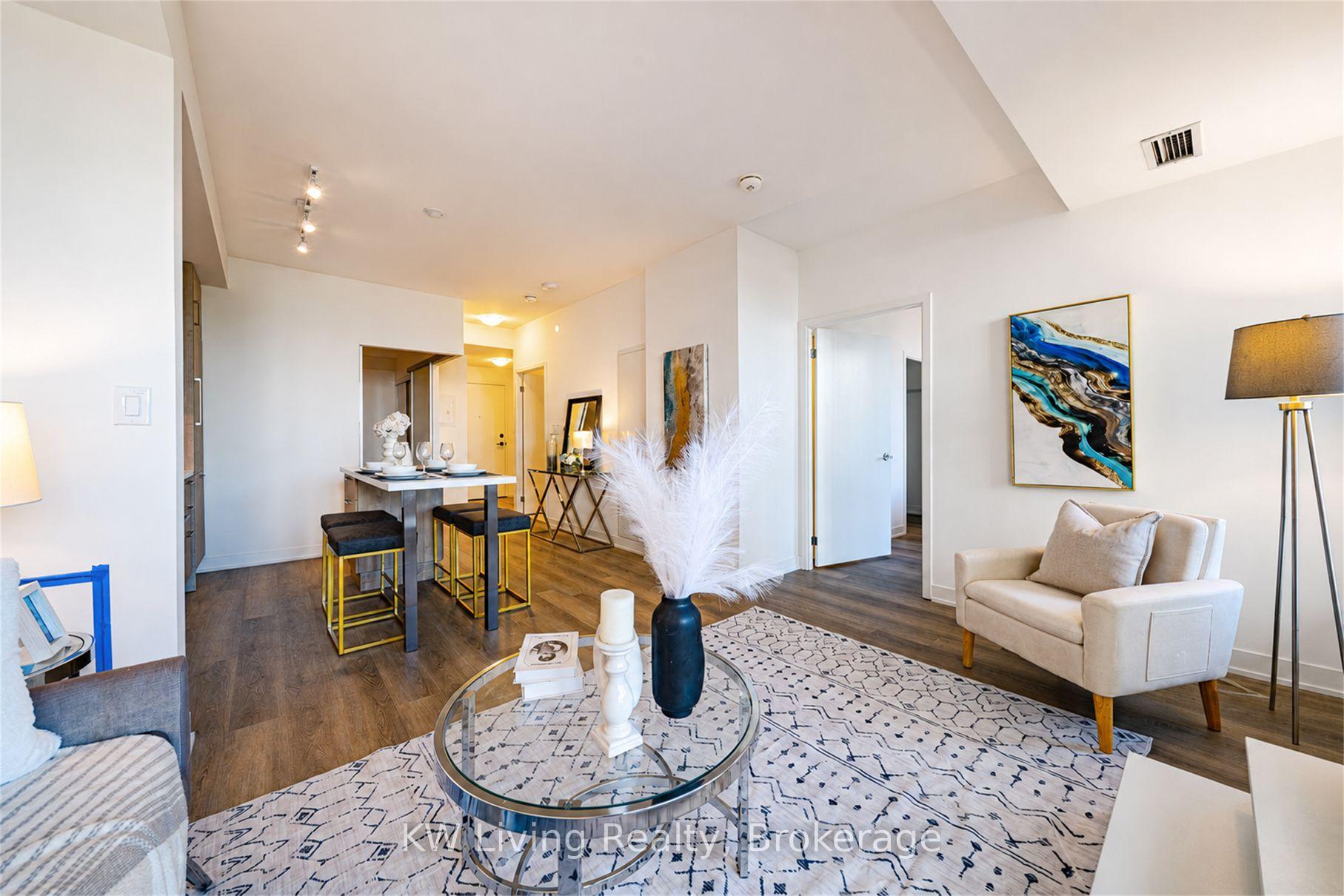 Photo 10 of Unit 728, 8119 Birchmount Road, Markham, Unionville — HOMEH