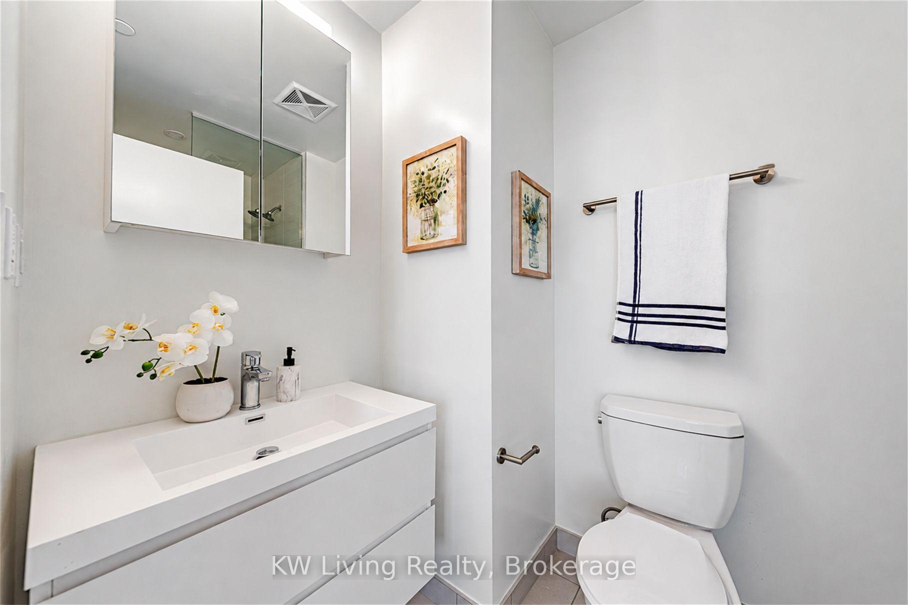 Photo 16 of Unit 728, 8119 Birchmount Road, Markham, Unionville — HOMEH