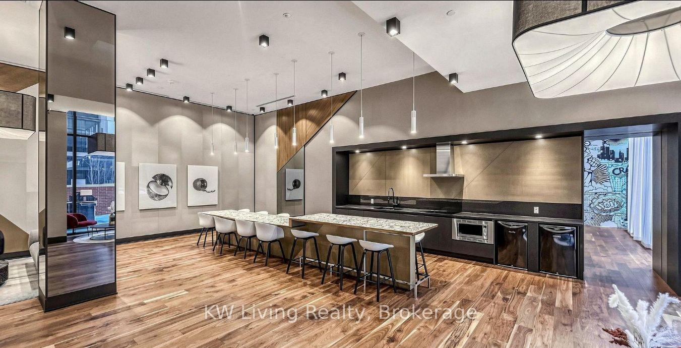 Photo 18 of Unit 728, 8119 Birchmount Road, Markham, Unionville — HOMEH