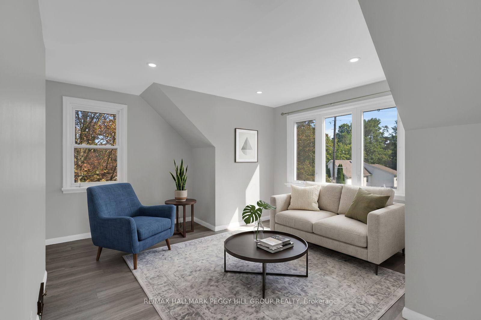 Photo 11 of 19 Alfred Street, Barrie, Allandale — HOMEH