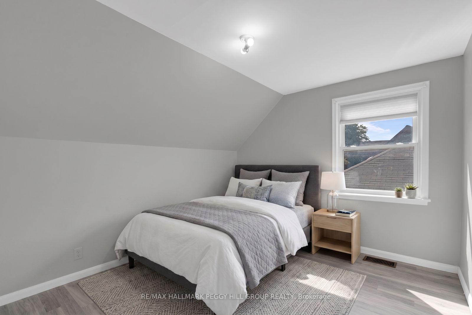 Photo 15 of 19 Alfred Street, Barrie, Allandale — HOMEH