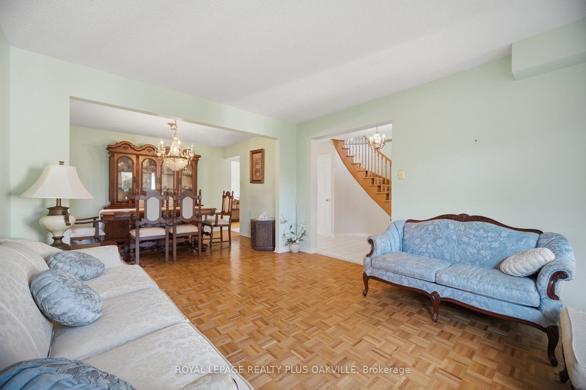 Photo 10 of 341 Nahani Way, Mississauga, Hurontario — HOMEH