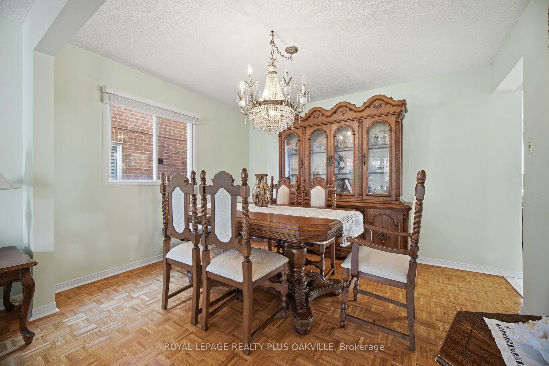 Photo 12 of 341 Nahani Way, Mississauga, Hurontario — HOMEH