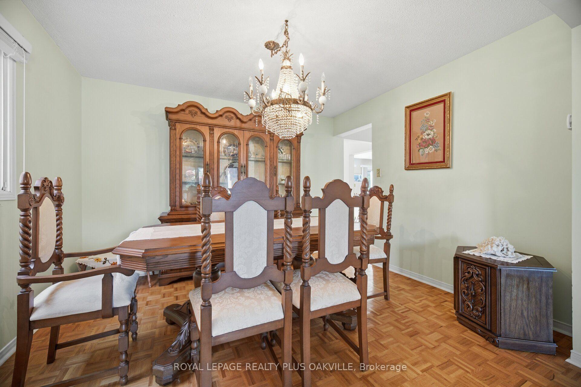 Photo 14 of 341 Nahani Way, Mississauga, Hurontario — HOMEH
