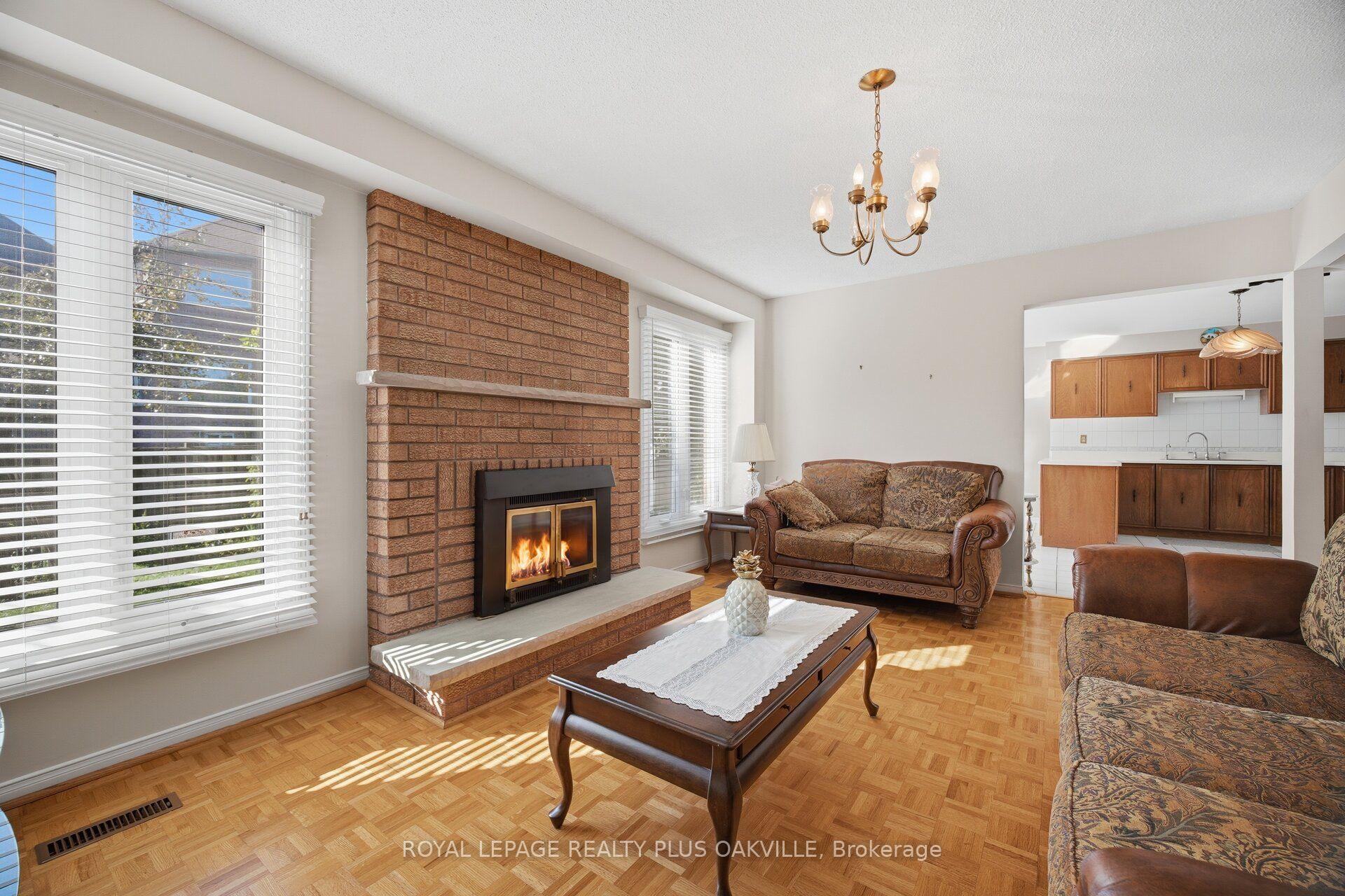Photo 24 of 341 Nahani Way, Mississauga, Hurontario — HOMEH