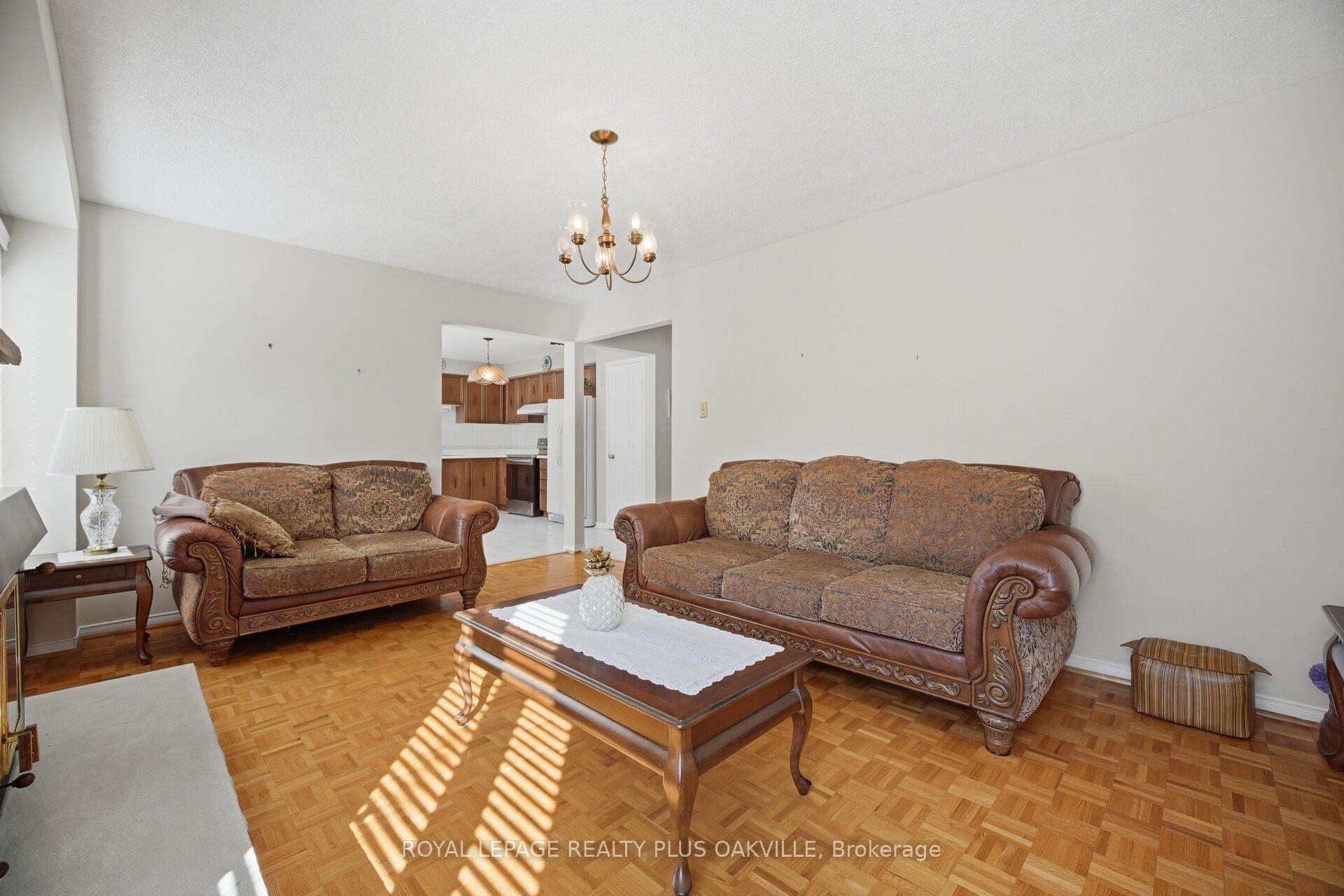 Photo 28 of 341 Nahani Way, Mississauga, Hurontario — HOMEH