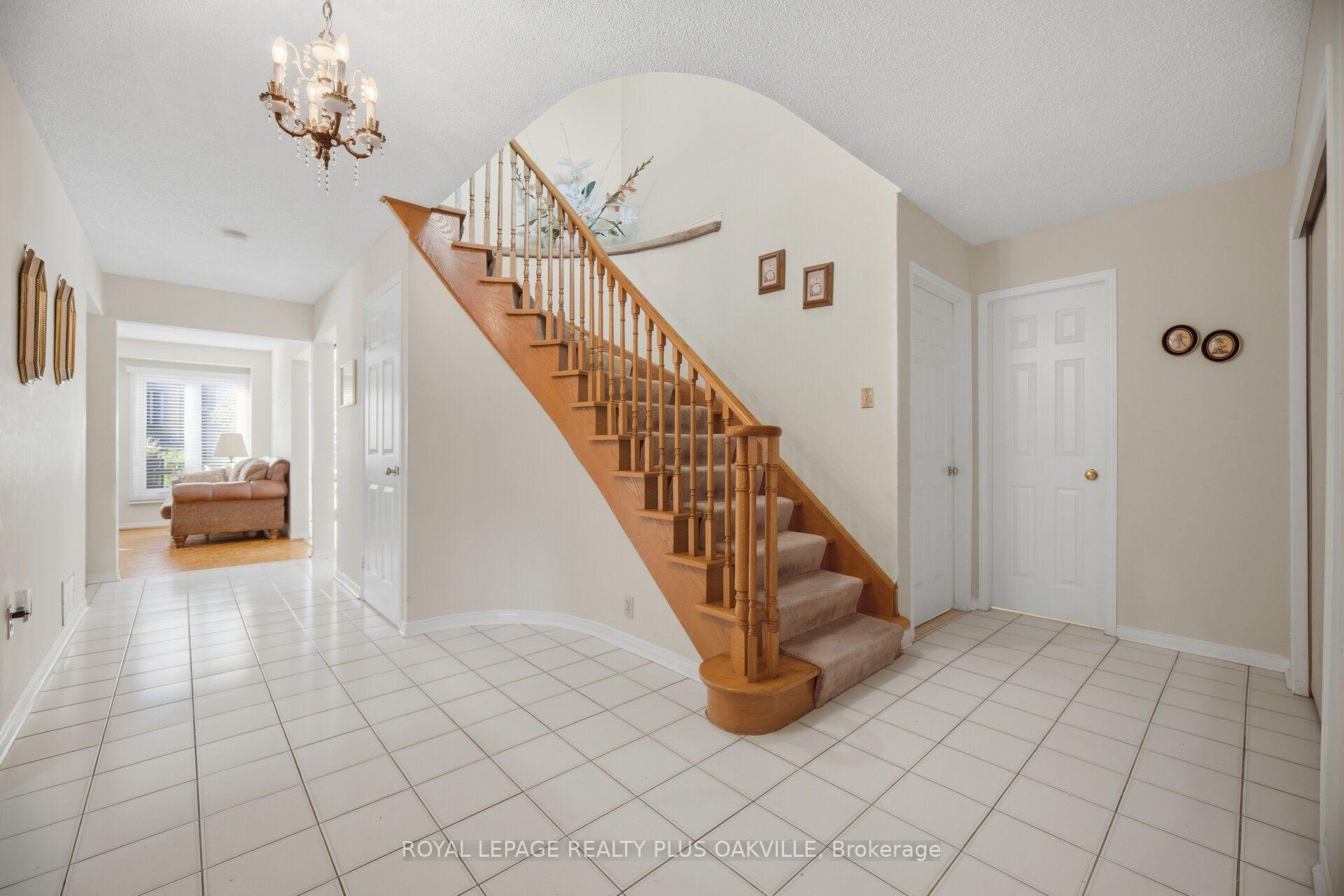 Photo 30 of 341 Nahani Way, Mississauga, Hurontario — HOMEH