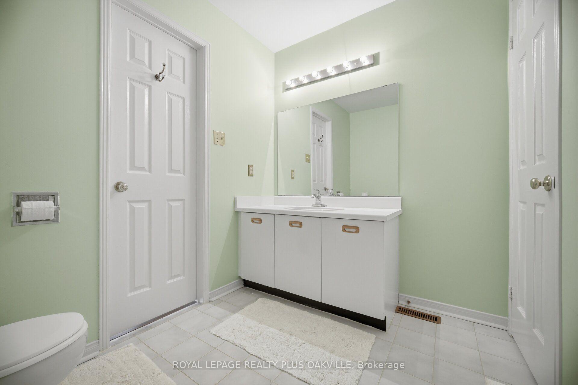 Photo 34 of 341 Nahani Way, Mississauga, Hurontario — HOMEH