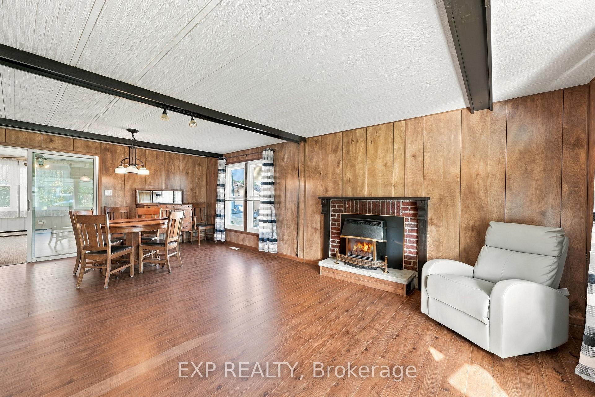 Photo 5 of 139 Roxanna Drive, Georgina, Sutton & Jackson's Point — HOMEH