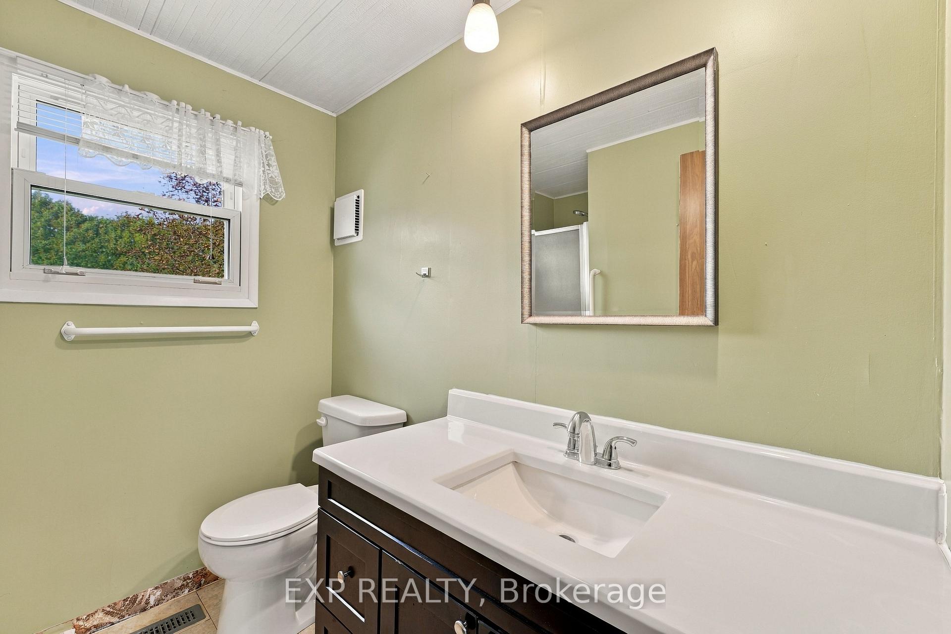 Photo 20 of 139 Roxanna Drive, Georgina, Sutton & Jackson's Point — HOMEH