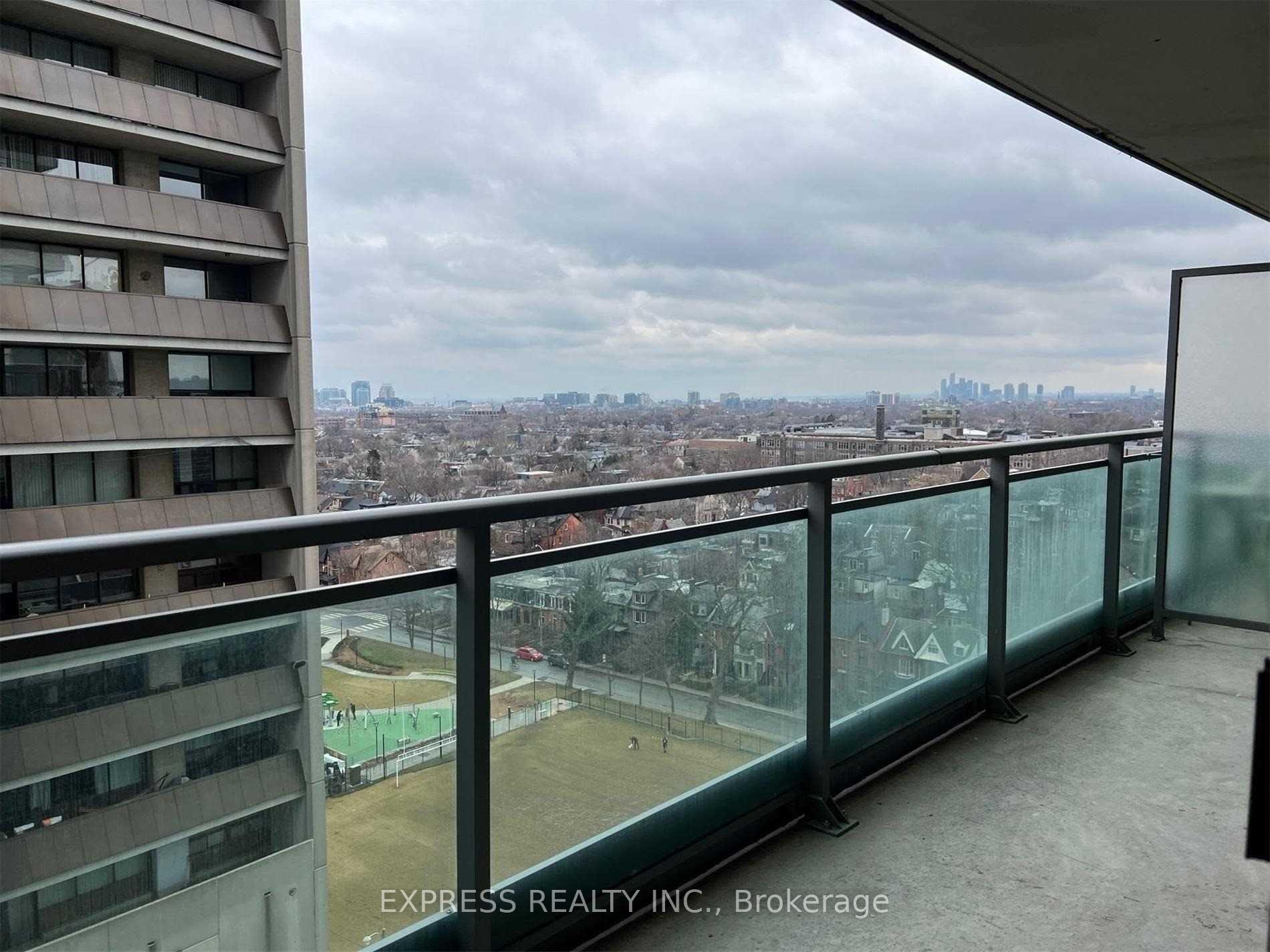 Photo 9 of Unit 1302, 736 Spadina Avenue, Toronto, University — HOMEH