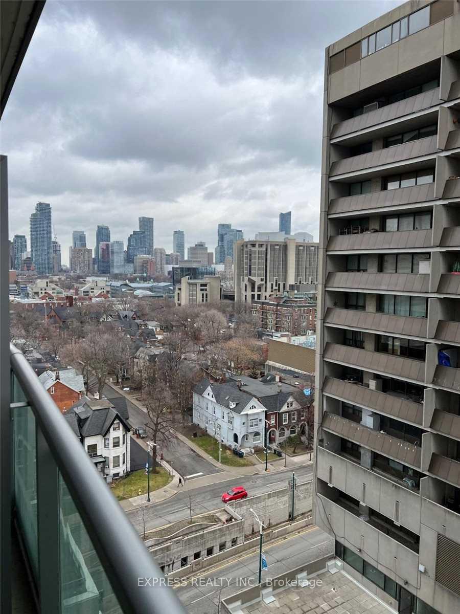 Photo 10 of Unit 1302, 736 Spadina Avenue, Toronto, University — HOMEH