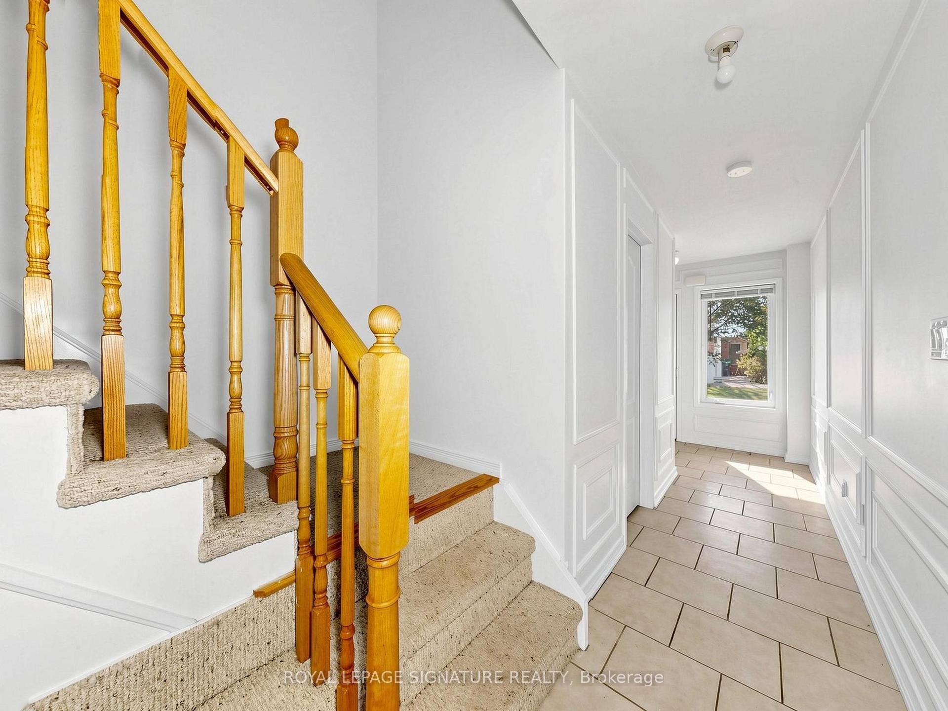 Photo 19 of Unit 6, 75 Prince William Way, Barrie, Innis-Shore — HOMEH
