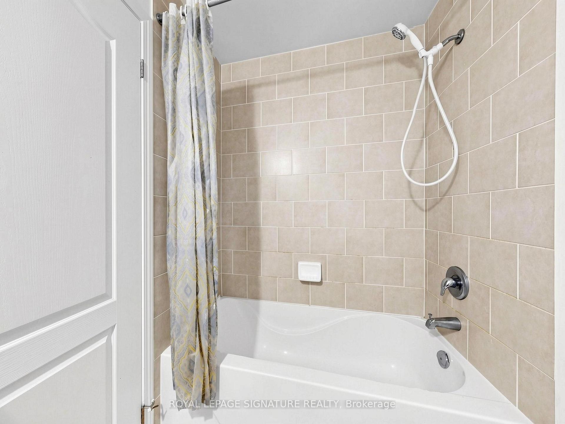 Photo 36 of Unit 6, 75 Prince William Way, Barrie, Innis-Shore — HOMEH