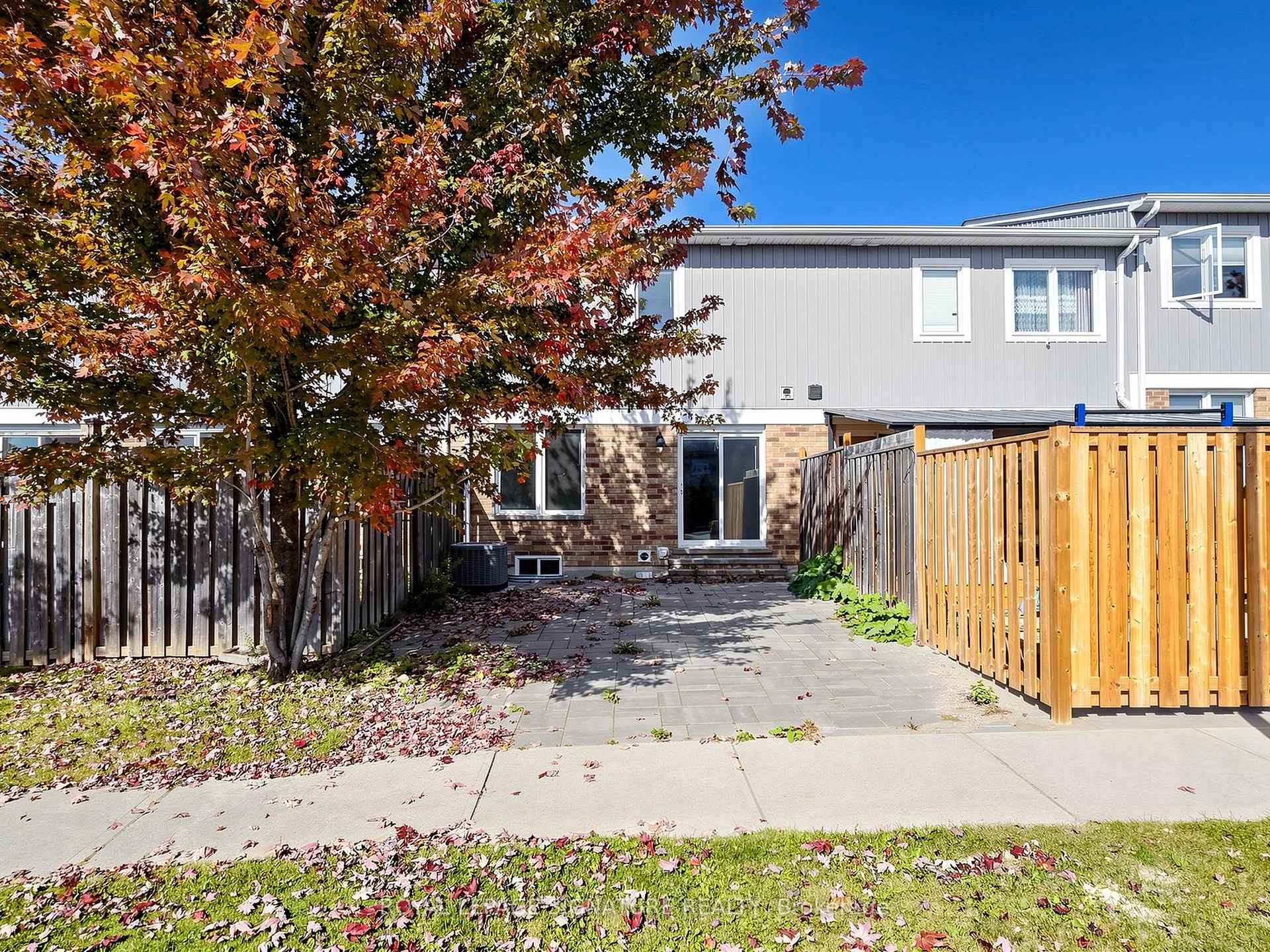 Photo 48 of Unit 6, 75 Prince William Way, Barrie, Innis-Shore — HOMEH