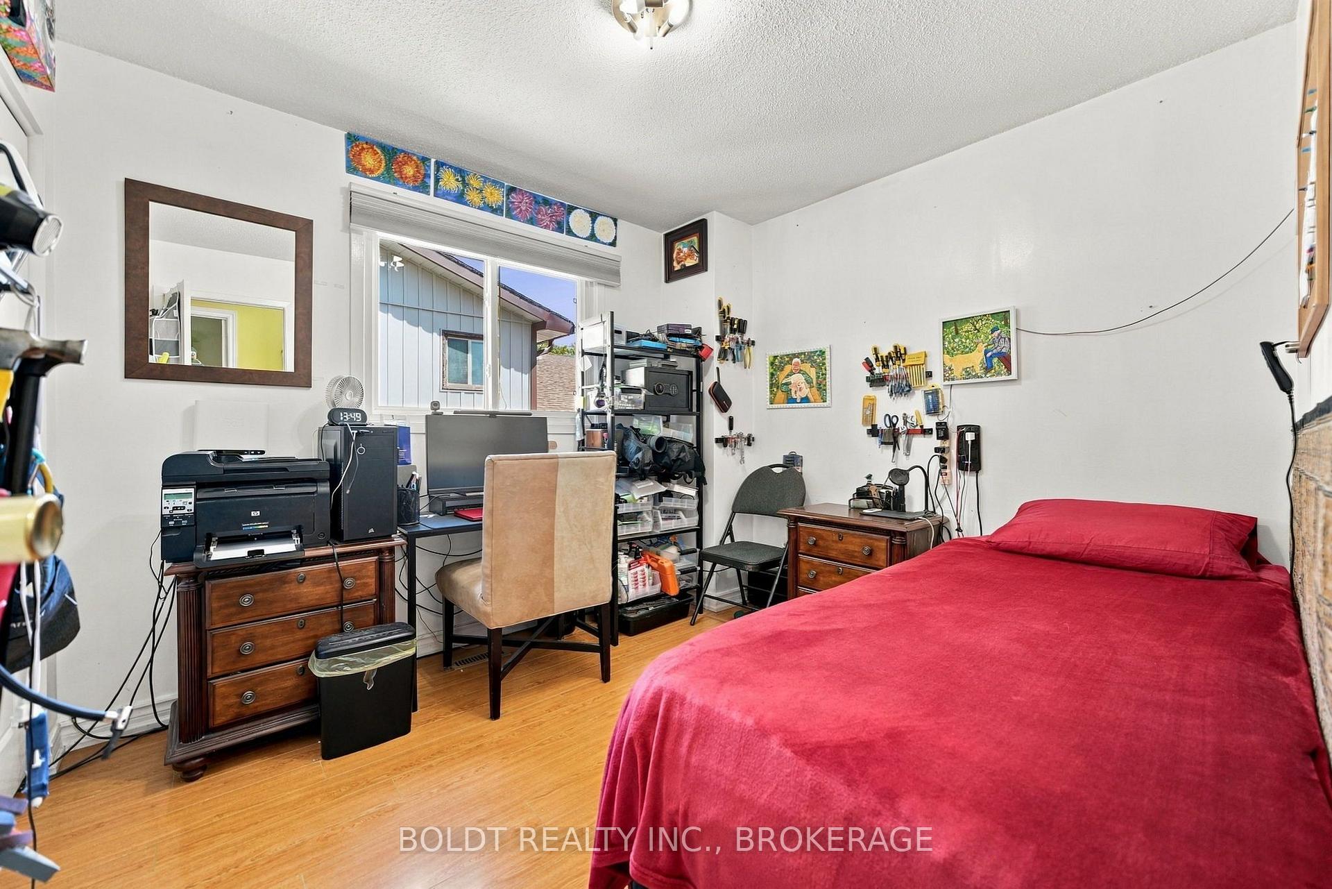 Photo 16 of 2554 Cobbinshaw Circle, Mississauga, Meadowvale — HOMEH