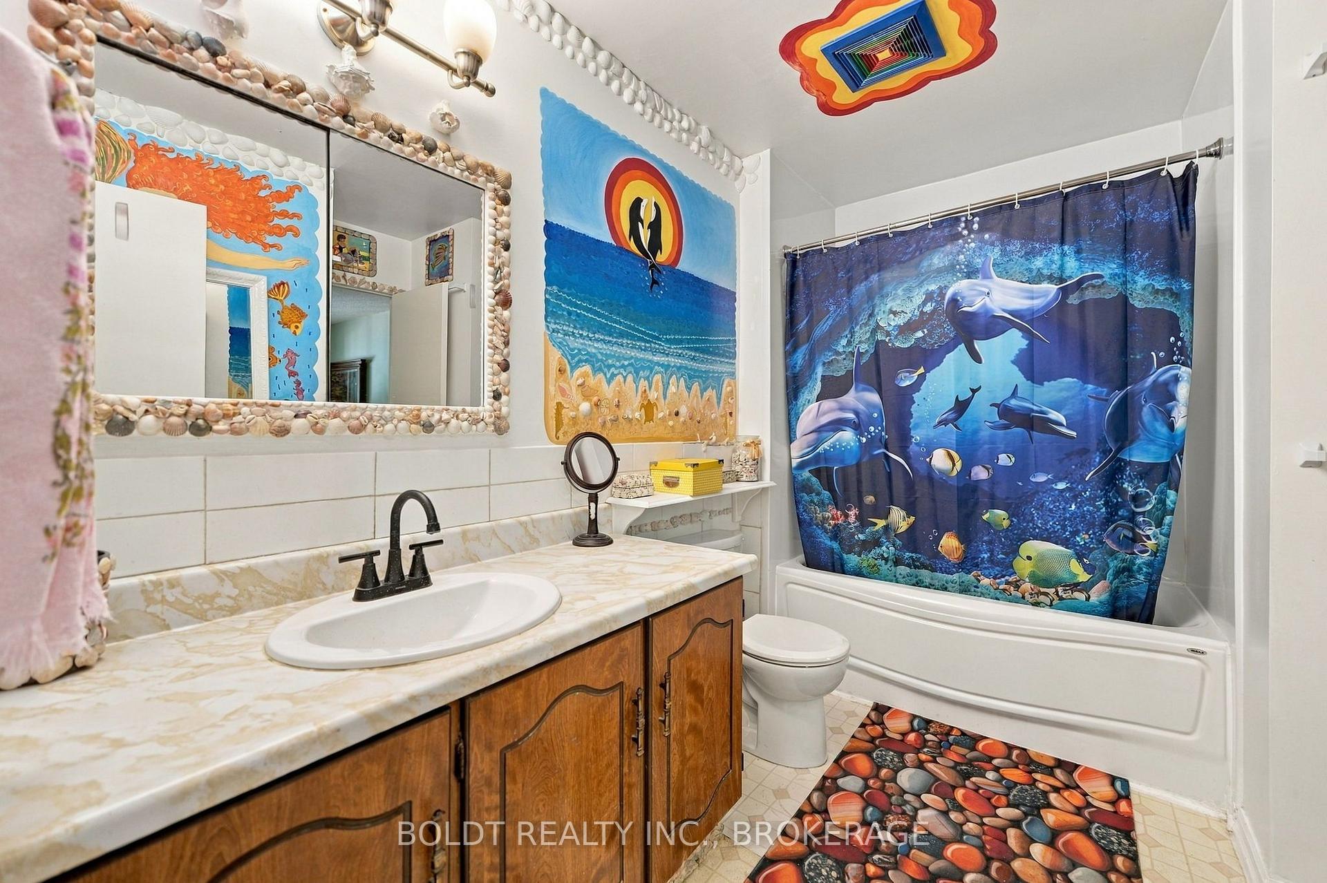 Photo 17 of 2554 Cobbinshaw Circle, Mississauga, Meadowvale — HOMEH