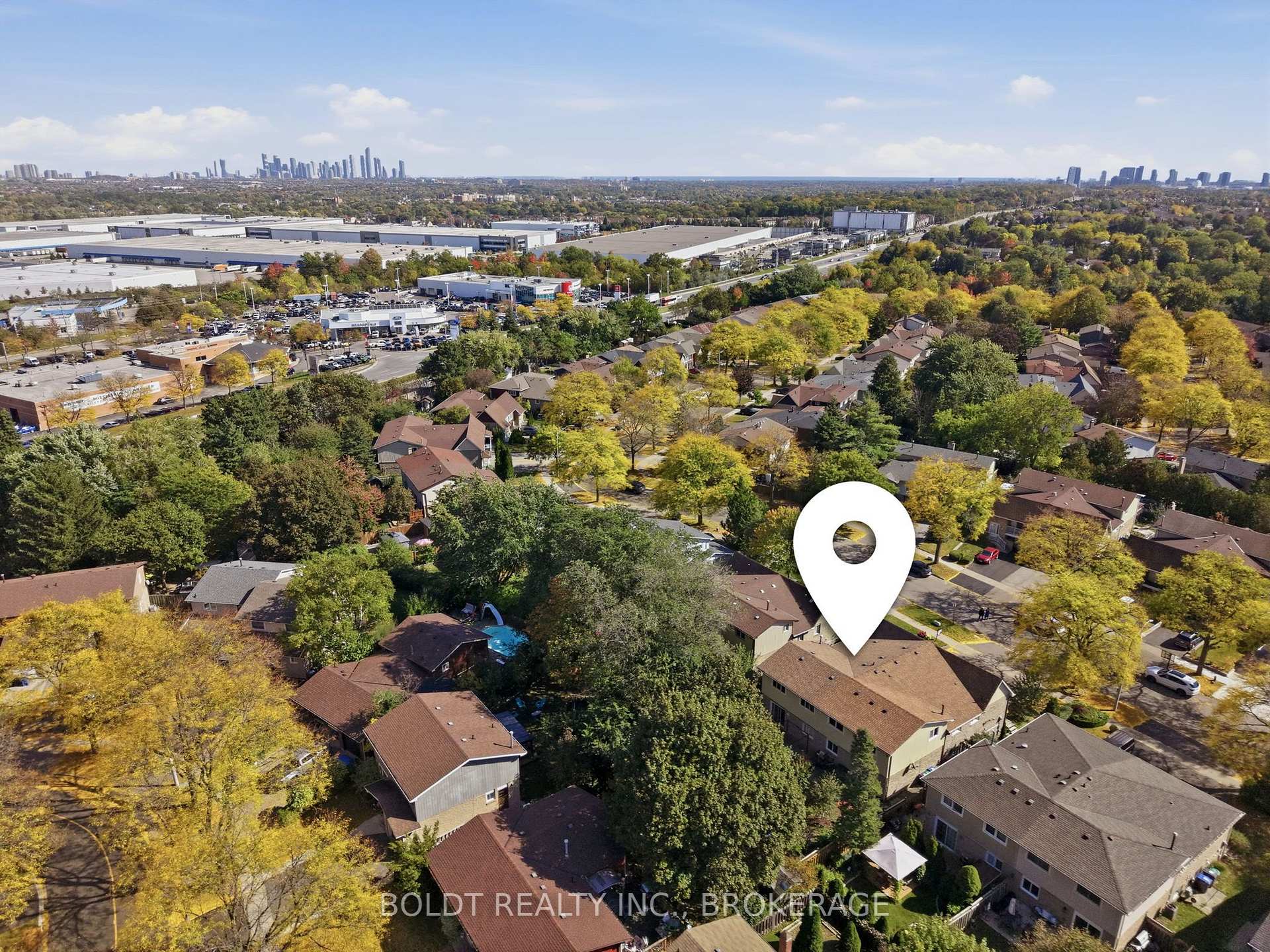 Photo 30 of 2554 Cobbinshaw Circle, Mississauga, Meadowvale — HOMEH