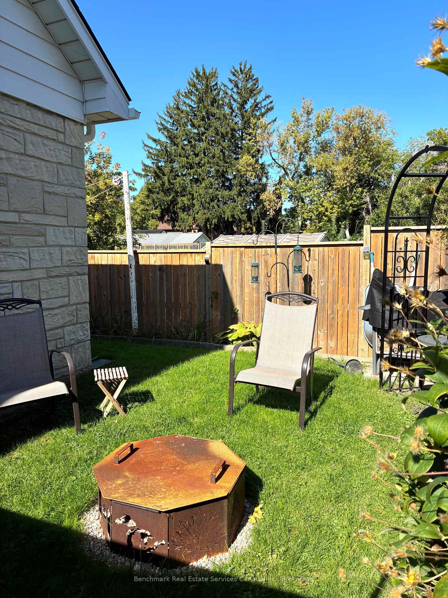 Photo 23 of 56 Sanders Street E, South Huron, Exeter — HOMEH