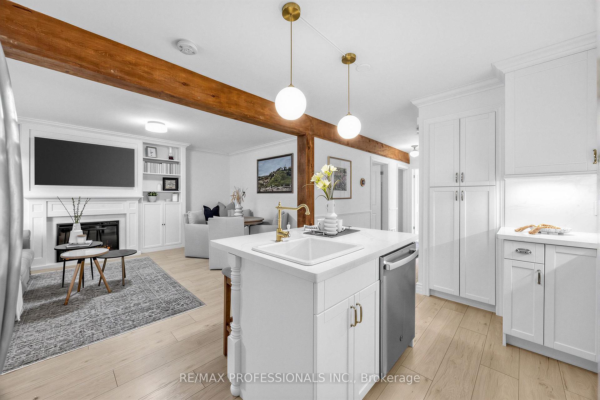 Photo 9 of 1013 Centre Street S, Whitby, Downtown Whitby — HOMEH