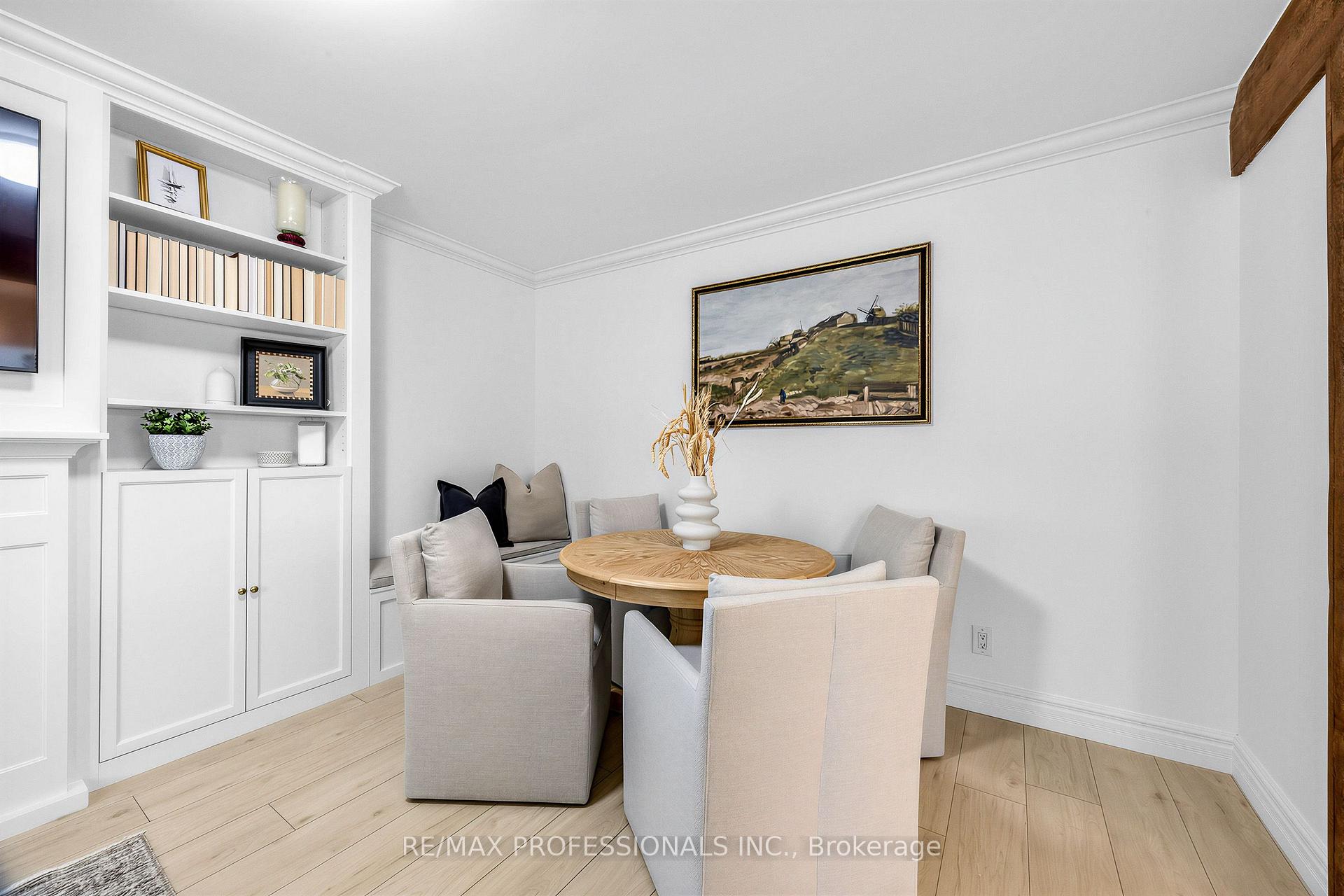 Photo 16 of 1013 Centre Street S, Whitby, Downtown Whitby — HOMEH